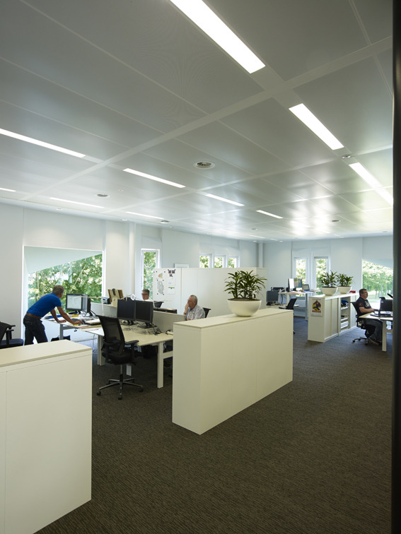 区域办事处埃内斯·文洛-8