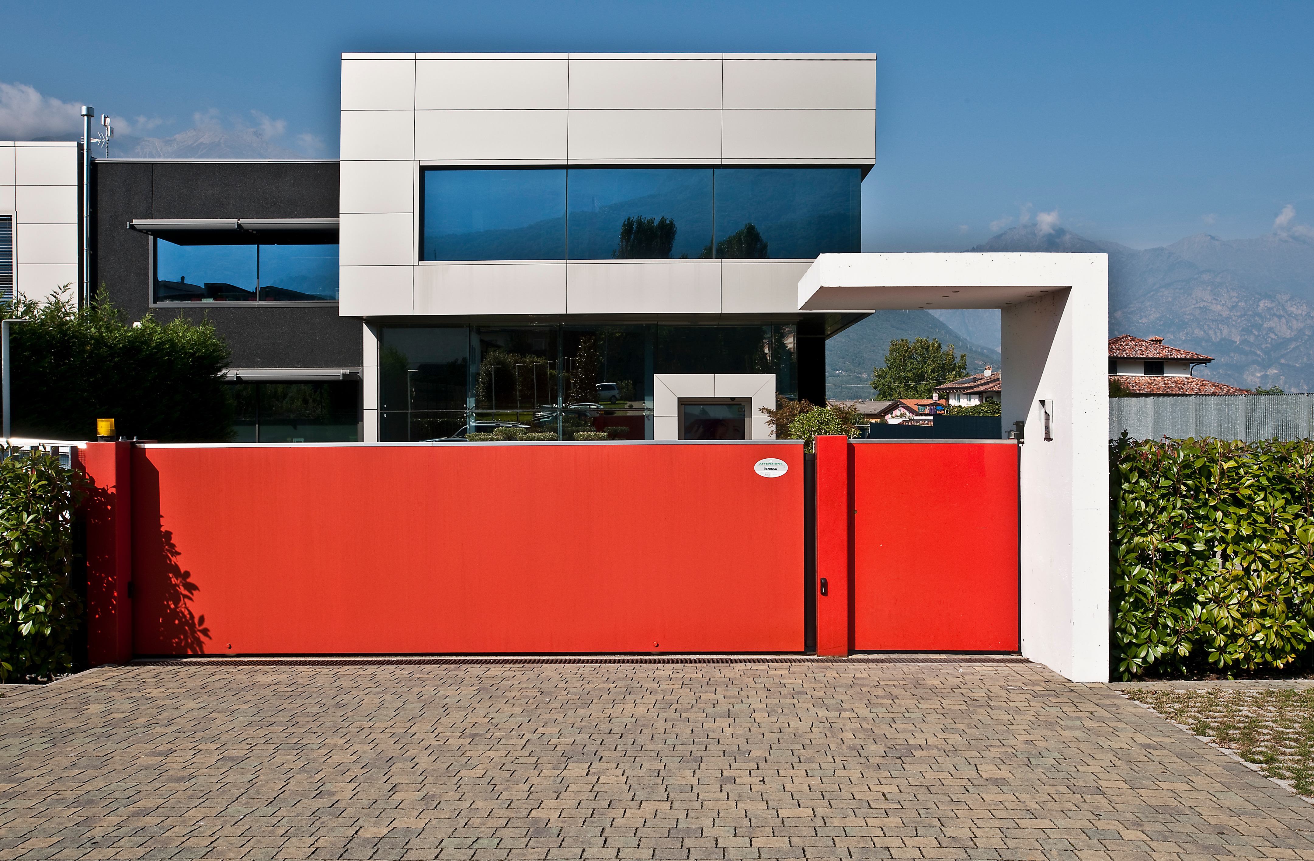 灰色天空-- 工业风室内设计-1