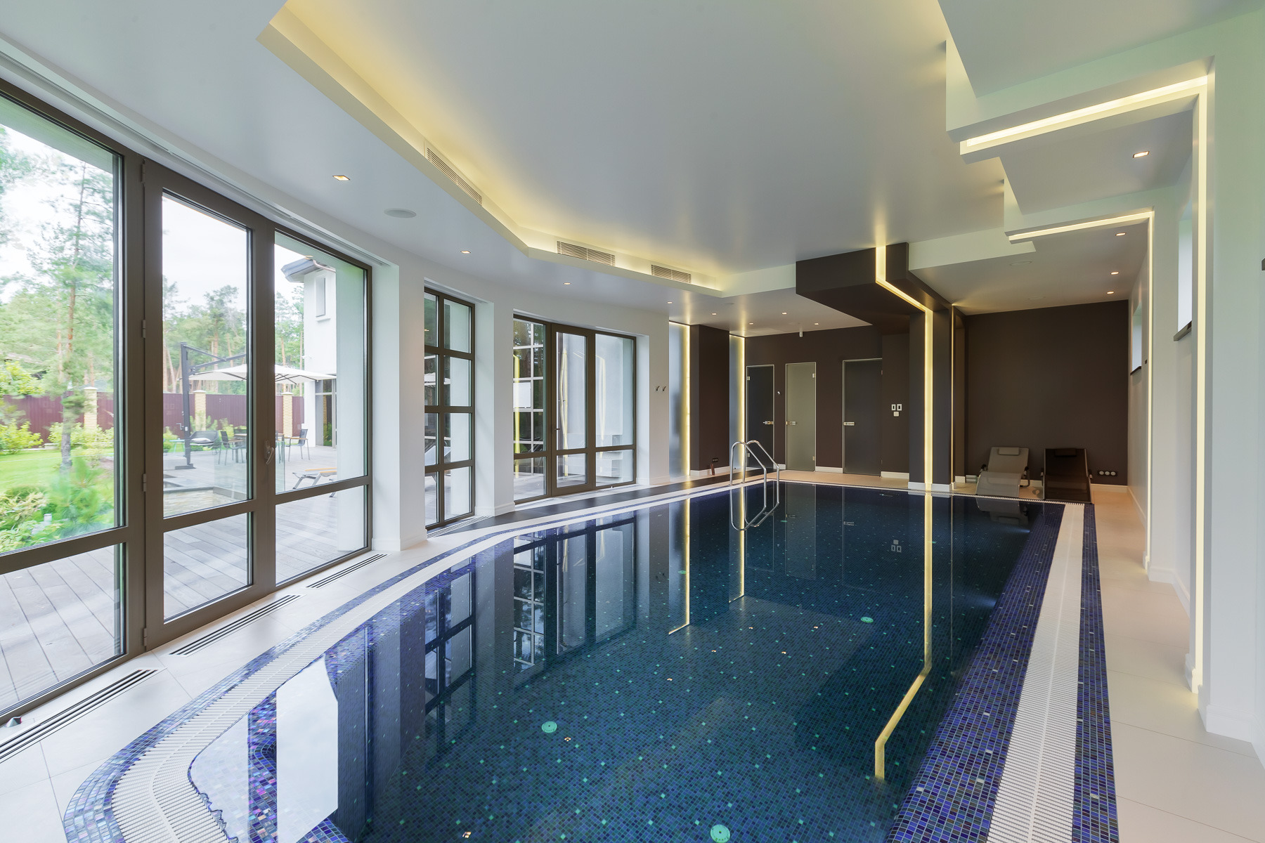 乌克兰智能家居设计,景观与室内和谐共融-3