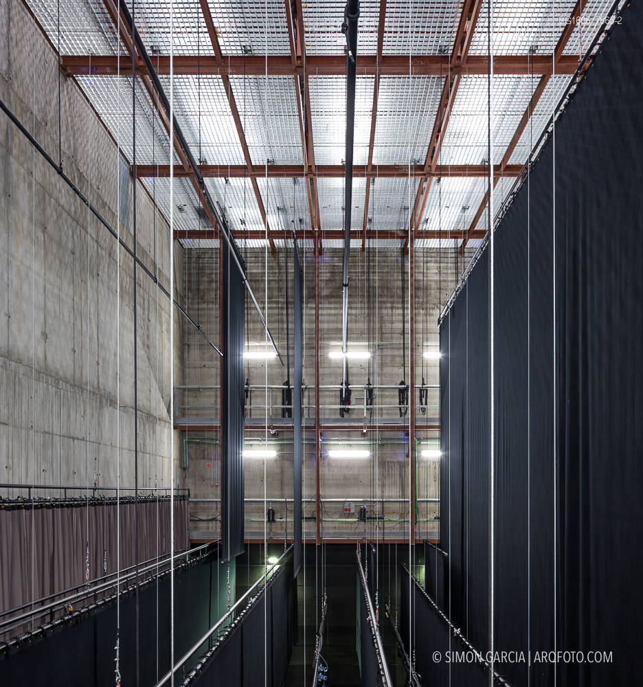 阿尔瓦罗·西扎的 Llinars 音乐厅-34