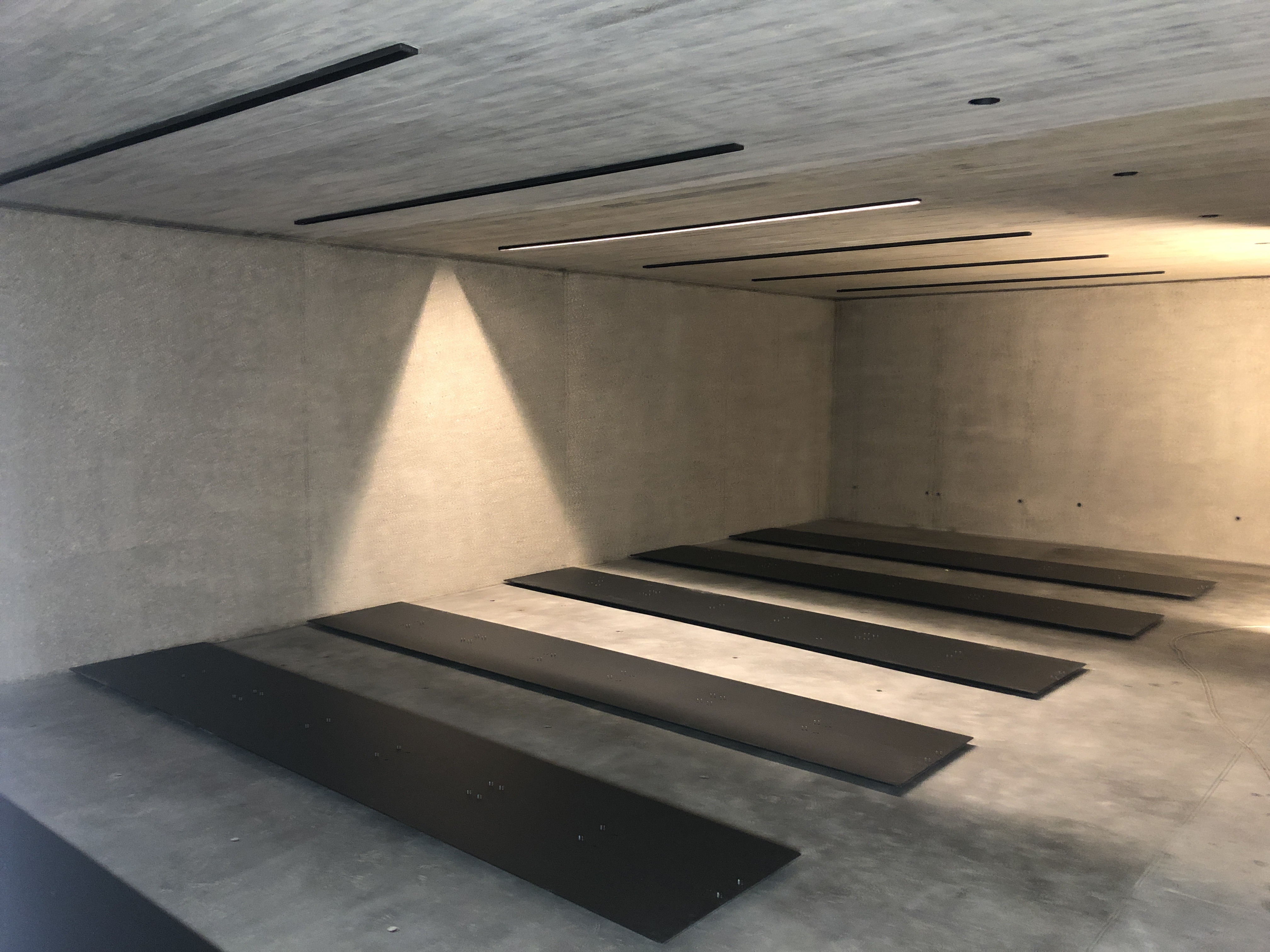 湖边餐厅酒窖与厨房-15