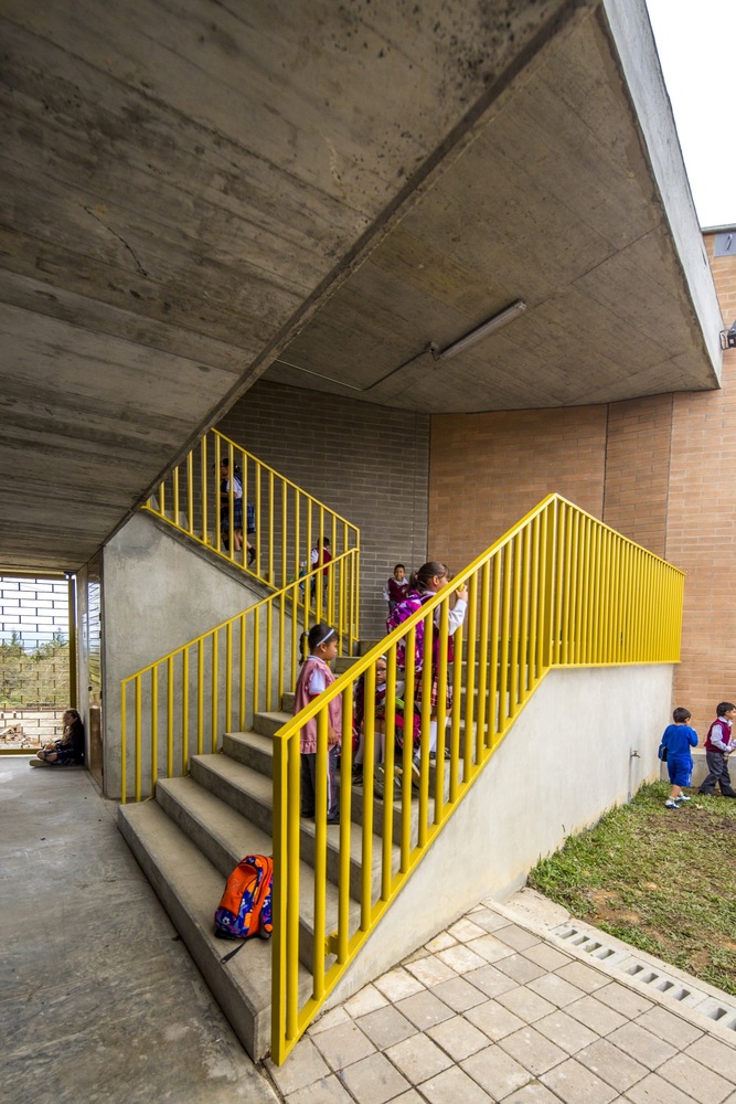 查帕拉尔乡村学校-45