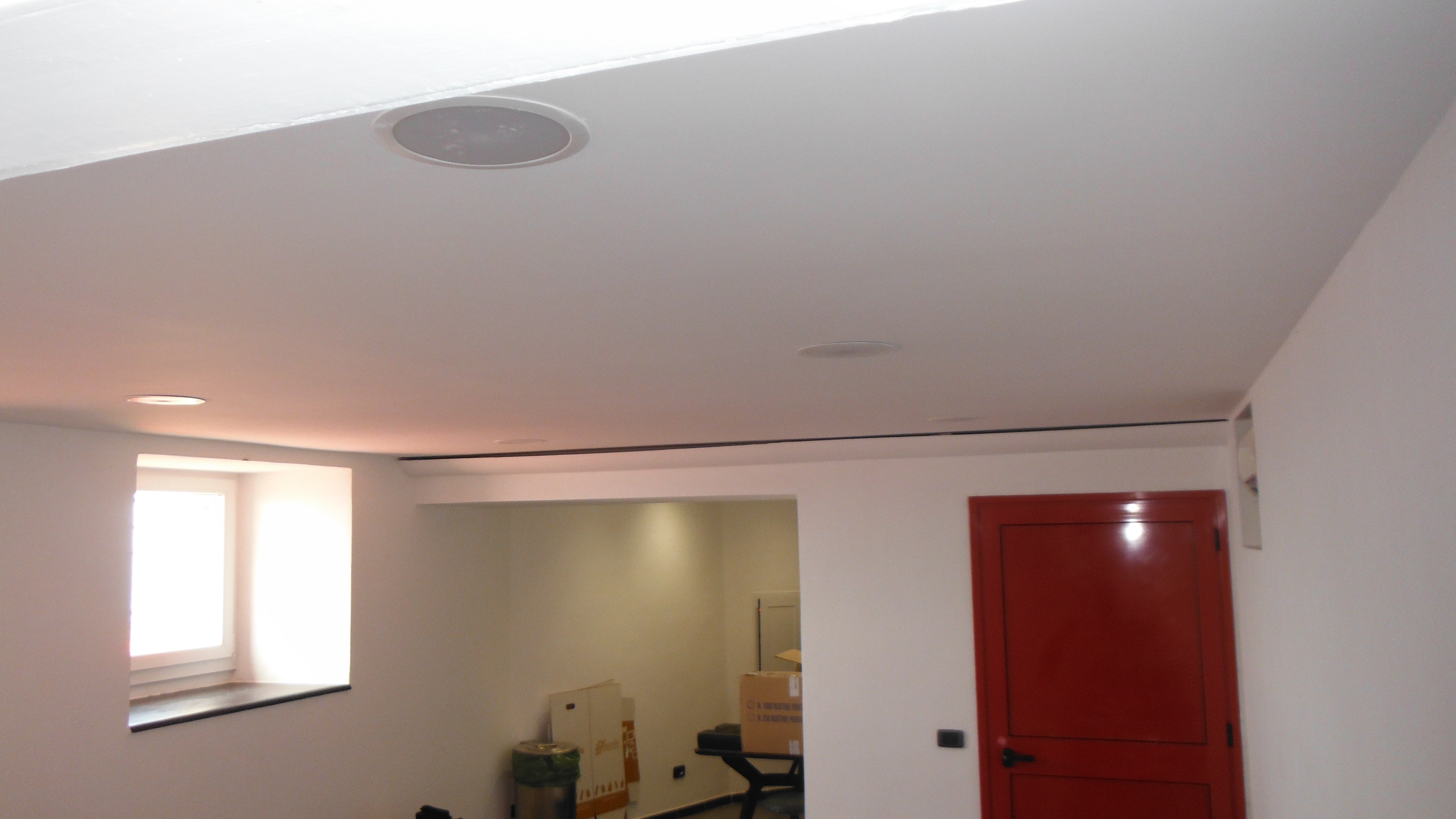 意式 gelato 店"È BUONO" 打造独特室内空间-4