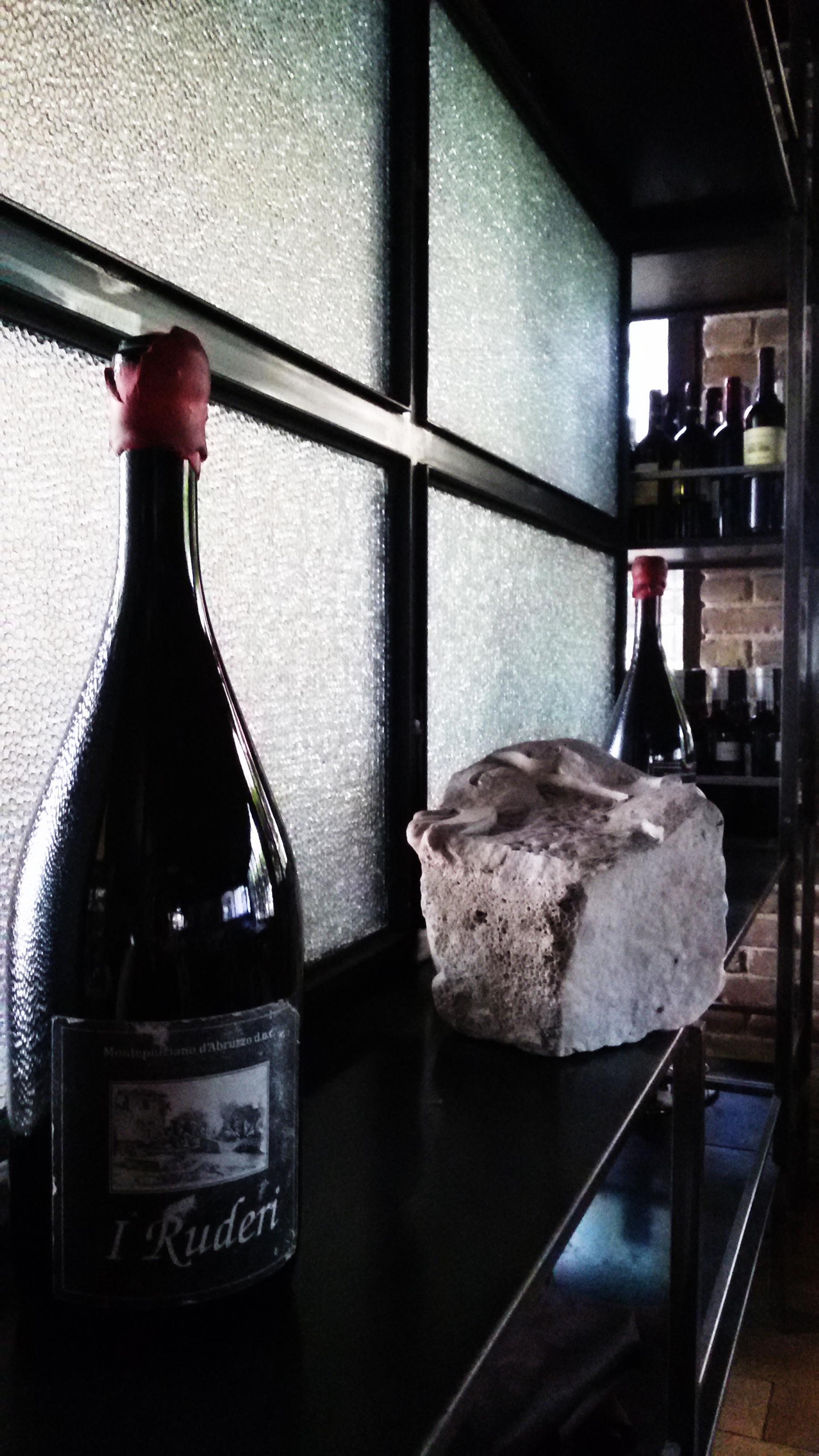 2017 年完成的意大利餐厅室内设计案例-0