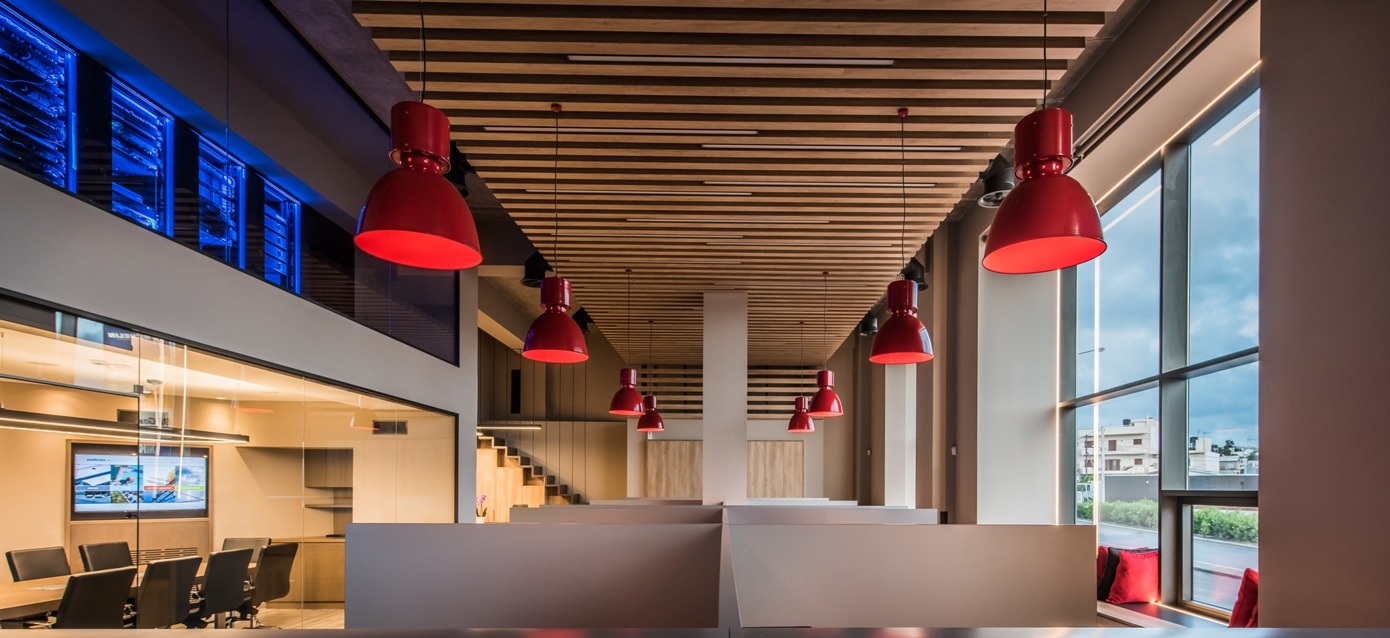 2017 年完成的 KARATZIS S.A.办公室大楼室内设计案例-11