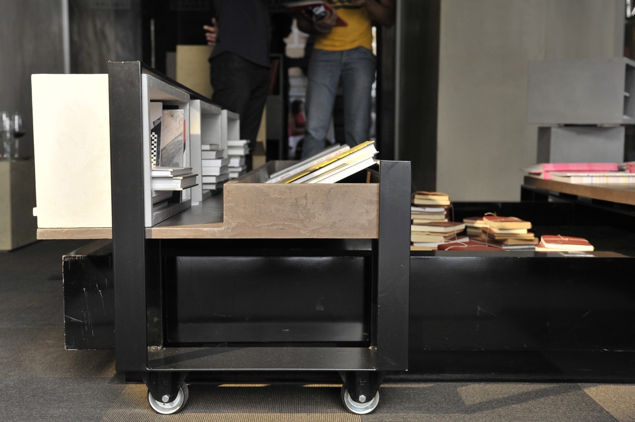 2010 年马德里 Vincci Soho 酒店"阅读钥匙"家具设计-6