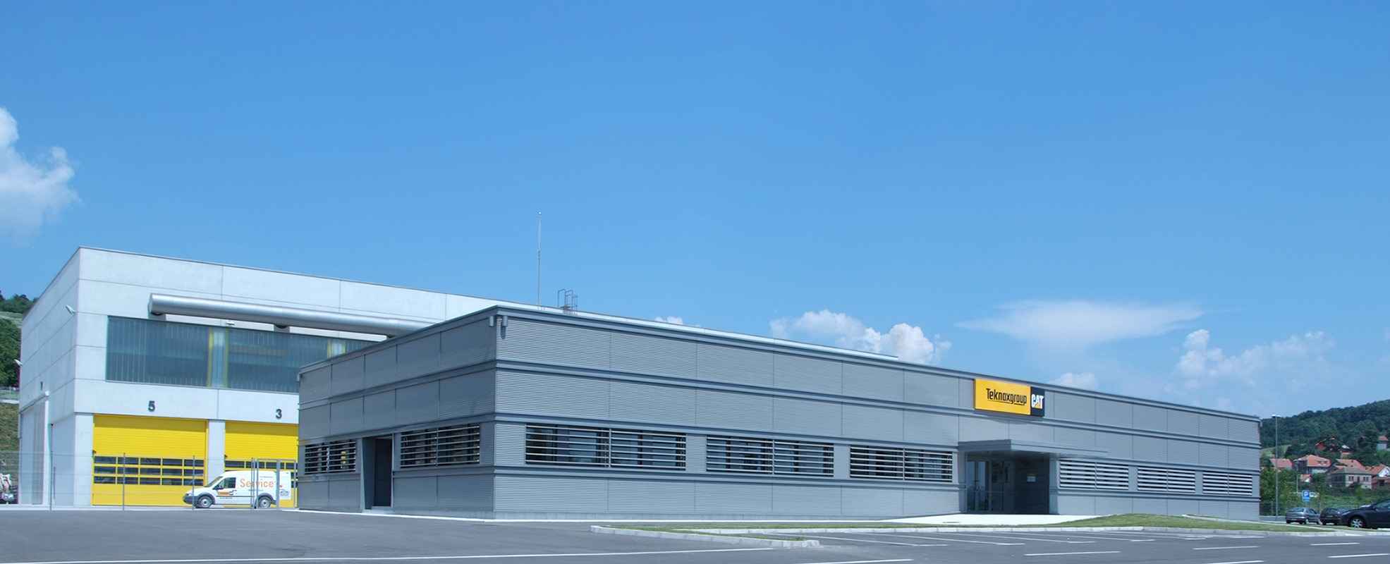 Caterpillar 新总部，功能与景观完美融合-1