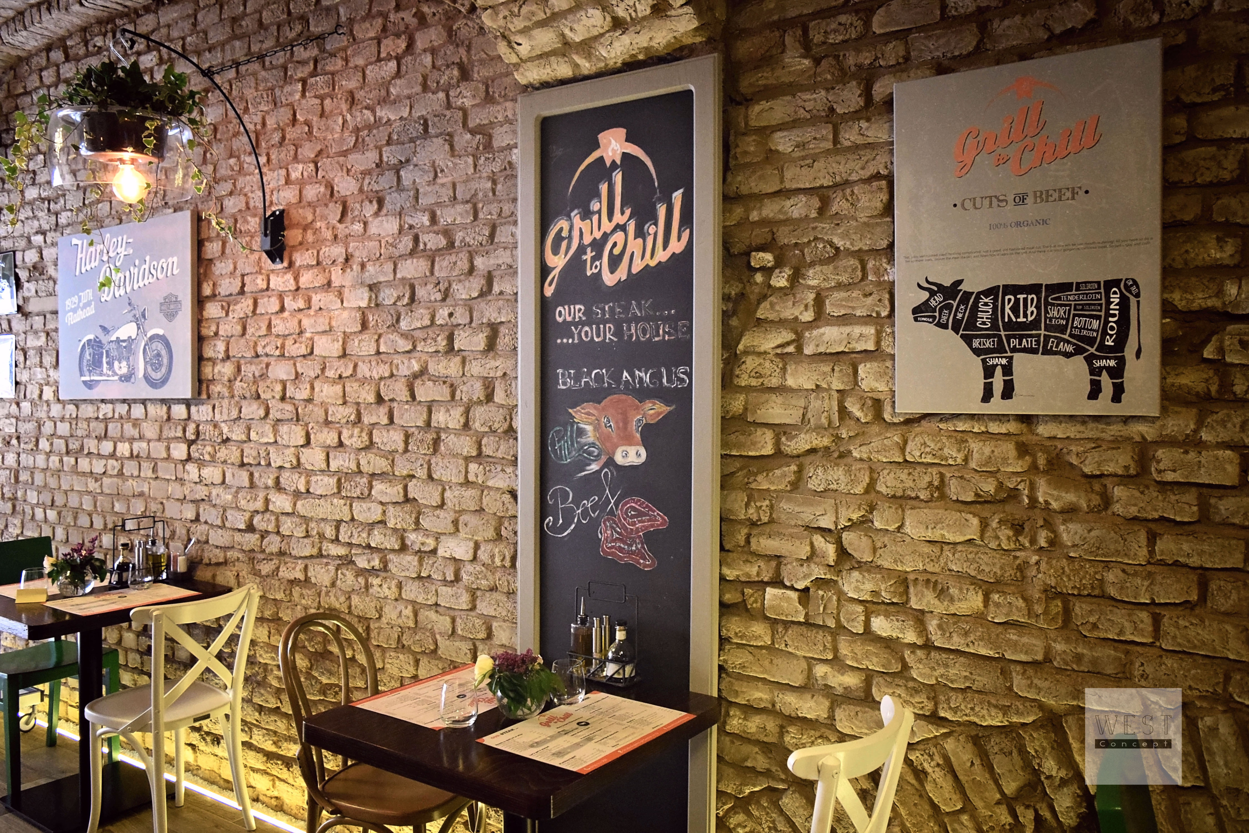 量身定制的现代乡村风格，打造温馨的牛排馆氛围-3