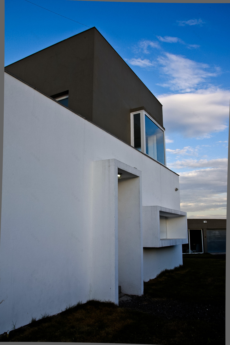 友宅共生 | 融合景观与功能的 445 平米单家庭住宅设计-6