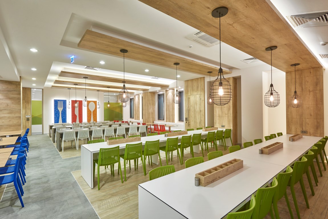 活力互动，Halaman 印刷办公室的现代设计-6