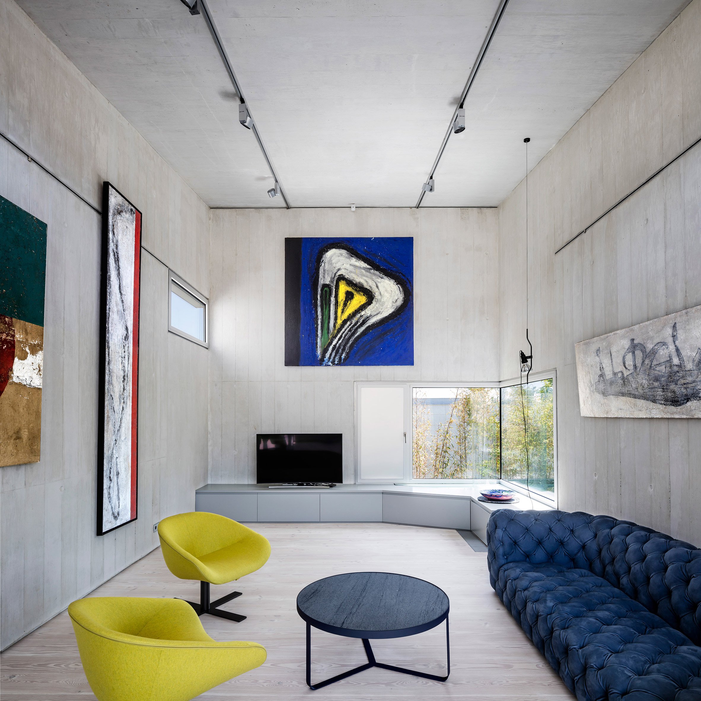 西班牙艺术之家 | 混凝土与光的完美结合-9