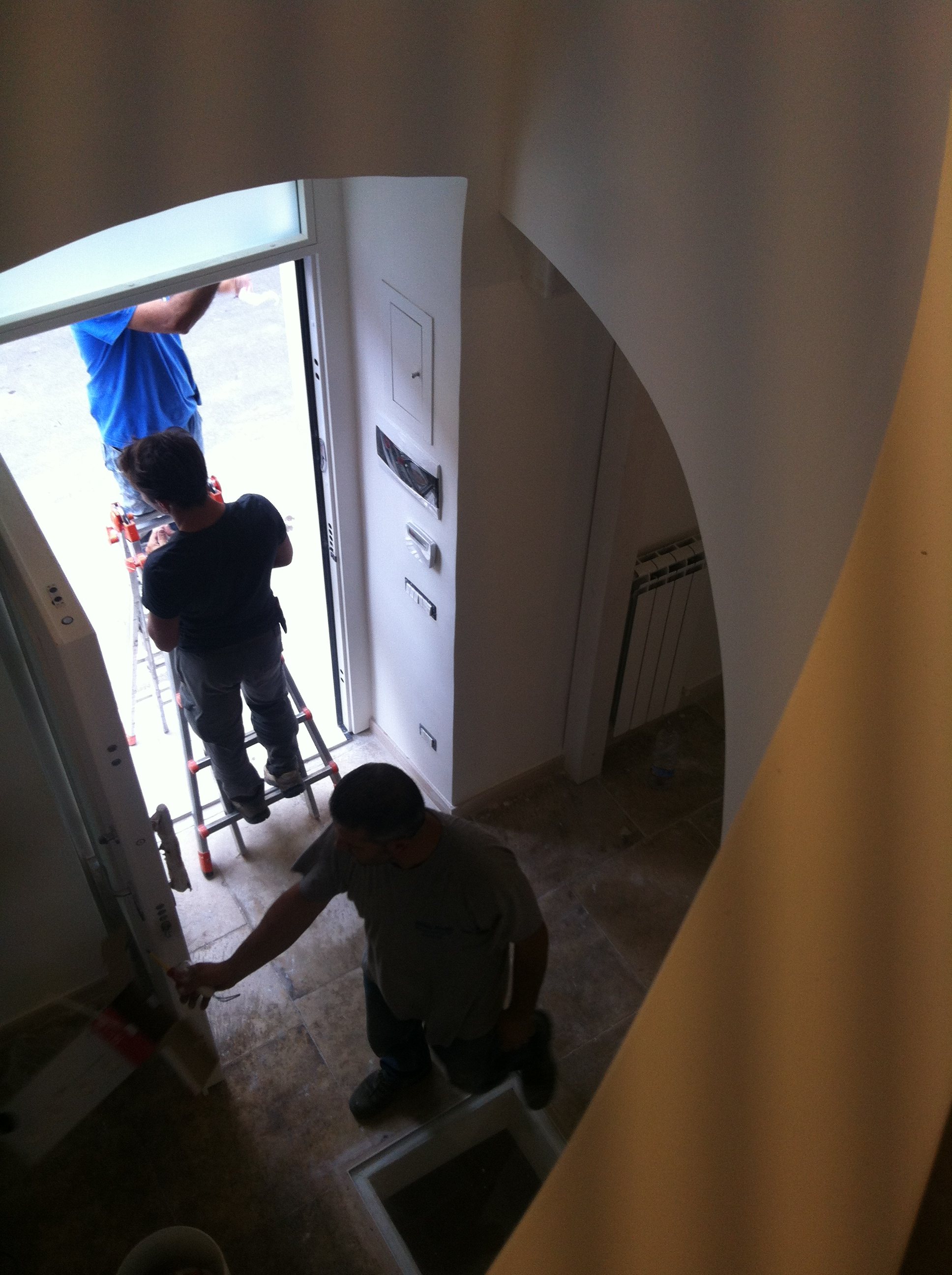 米兰 40 号公寓翻新 打造时尚家居空间-9