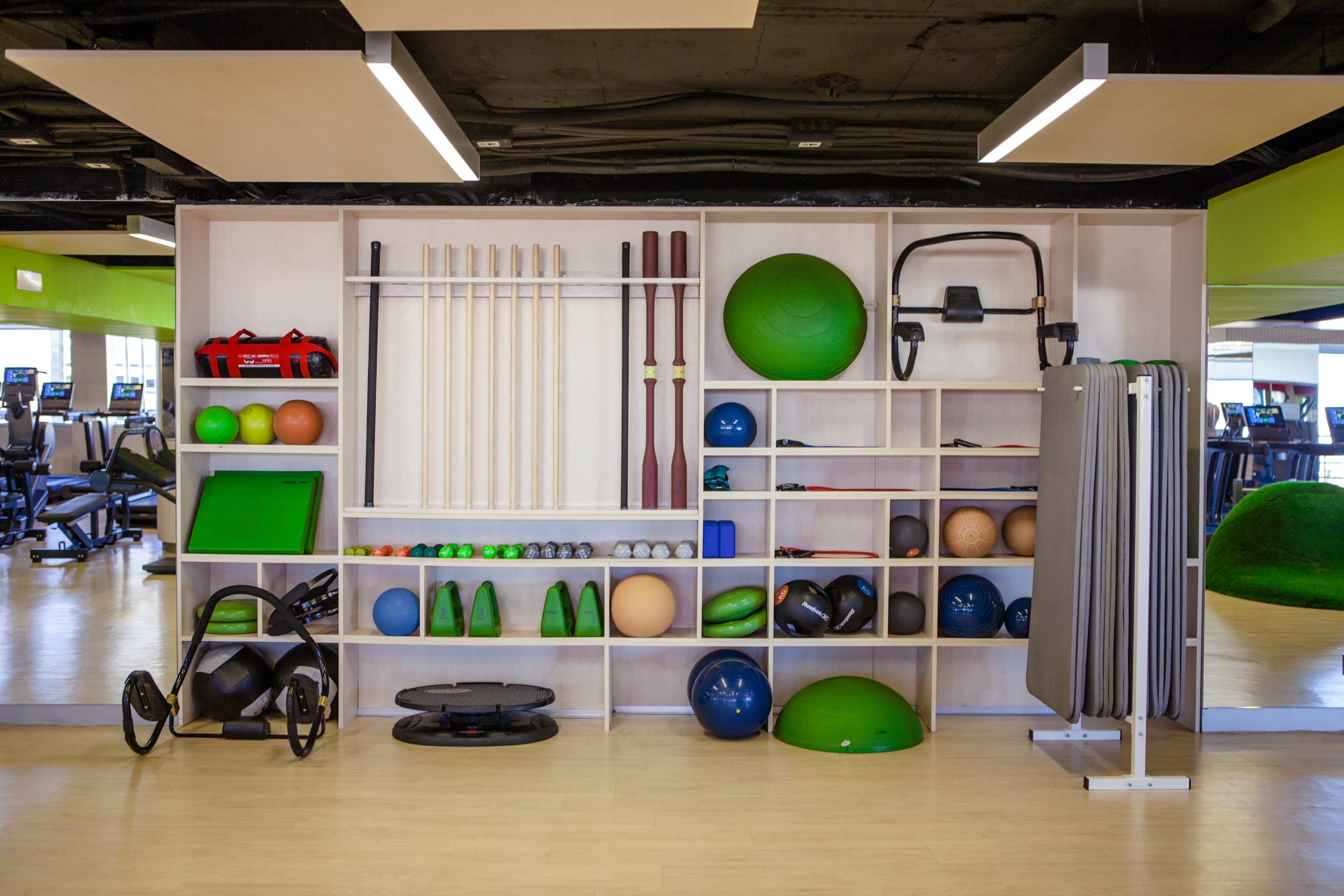 锐步运动俱乐部-11