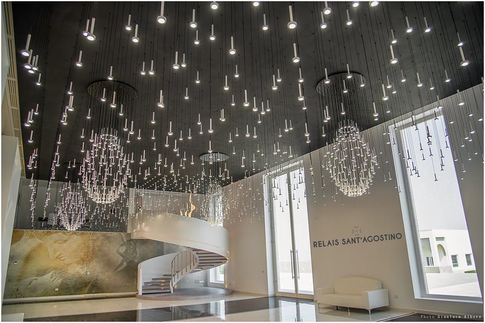 意大利农村风格建筑，光与空间的巧妙运用-1