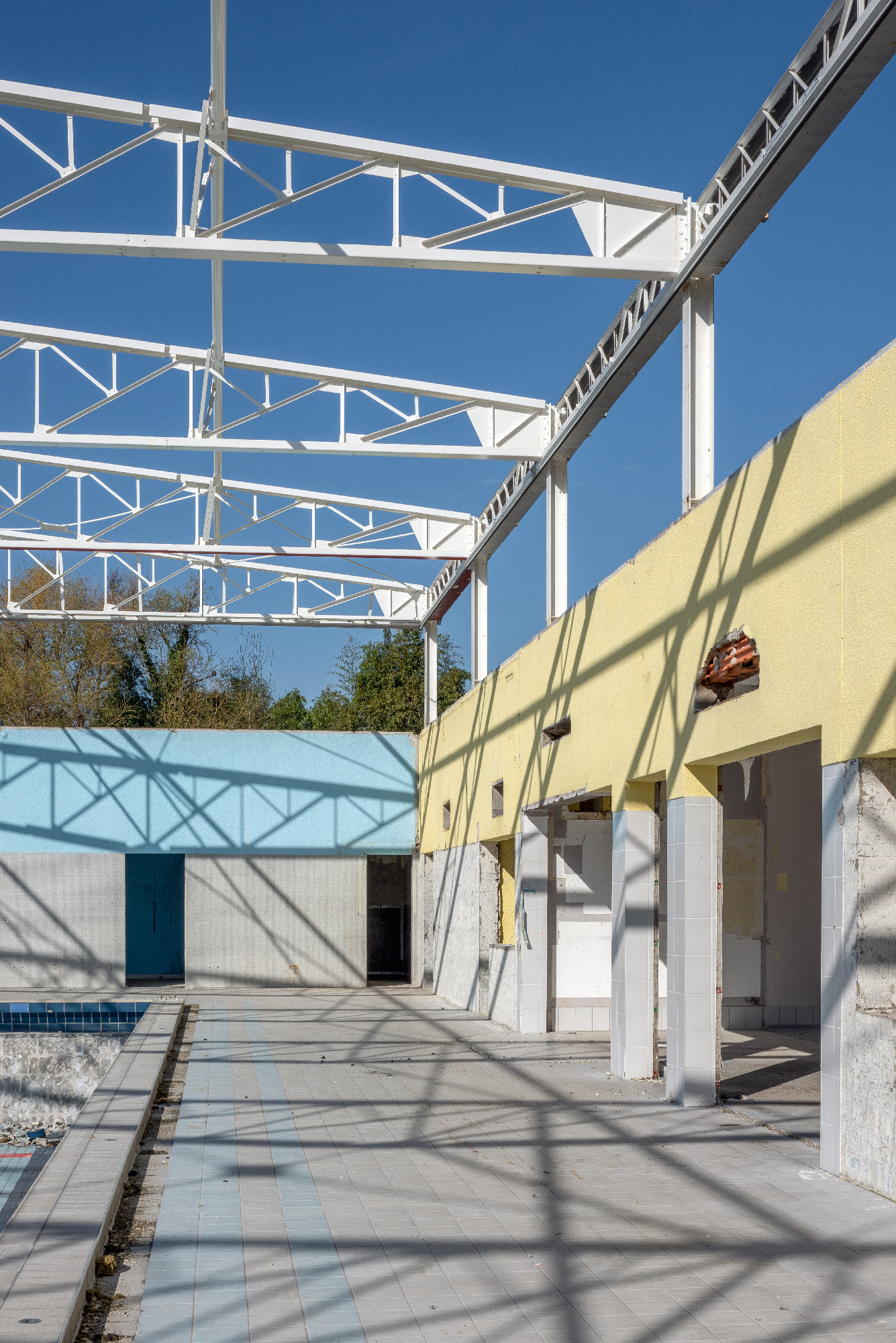 2019 年泳池翻新大作 | 普雷洛伊泳池改造-26