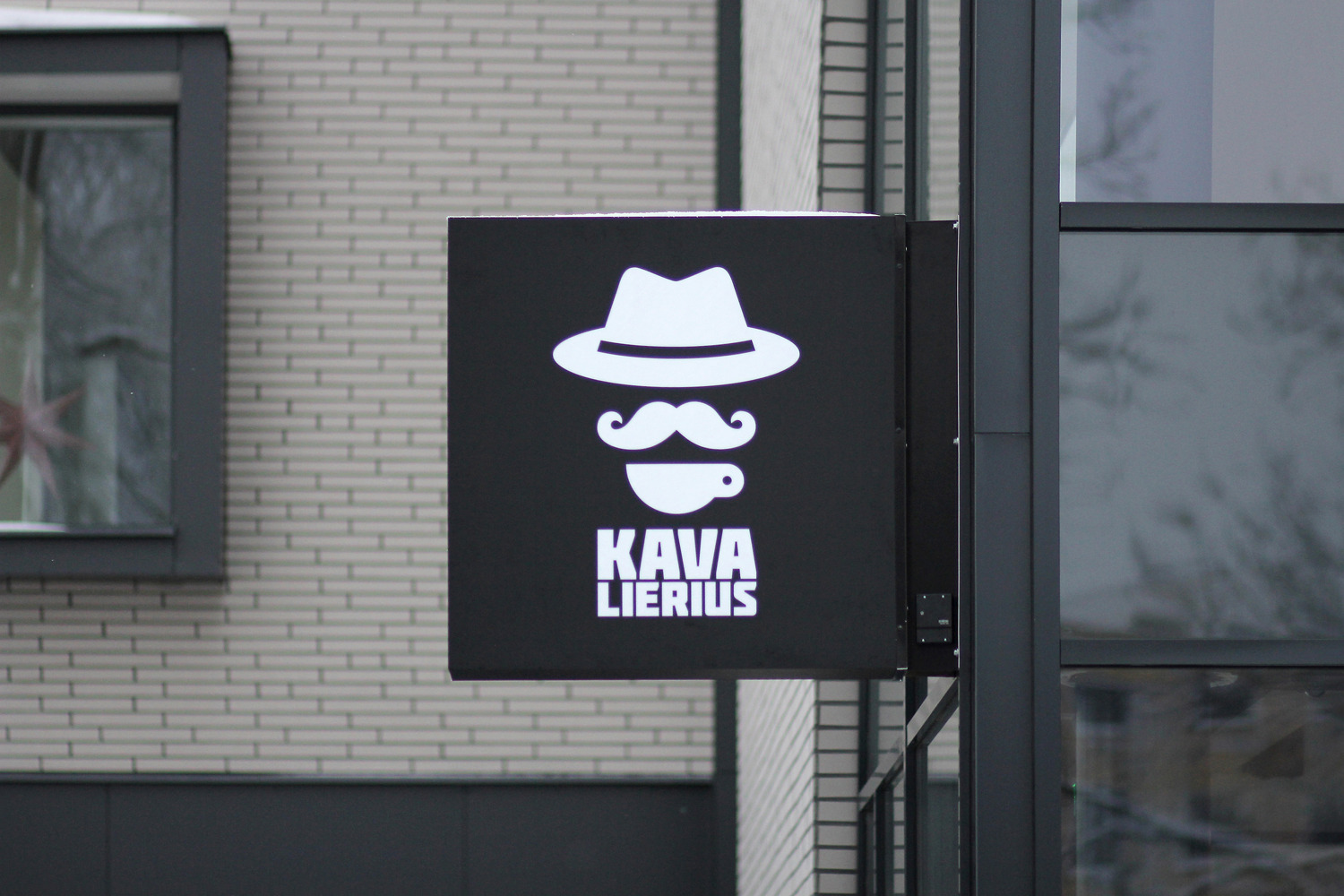 卡瓦列里乌斯-40