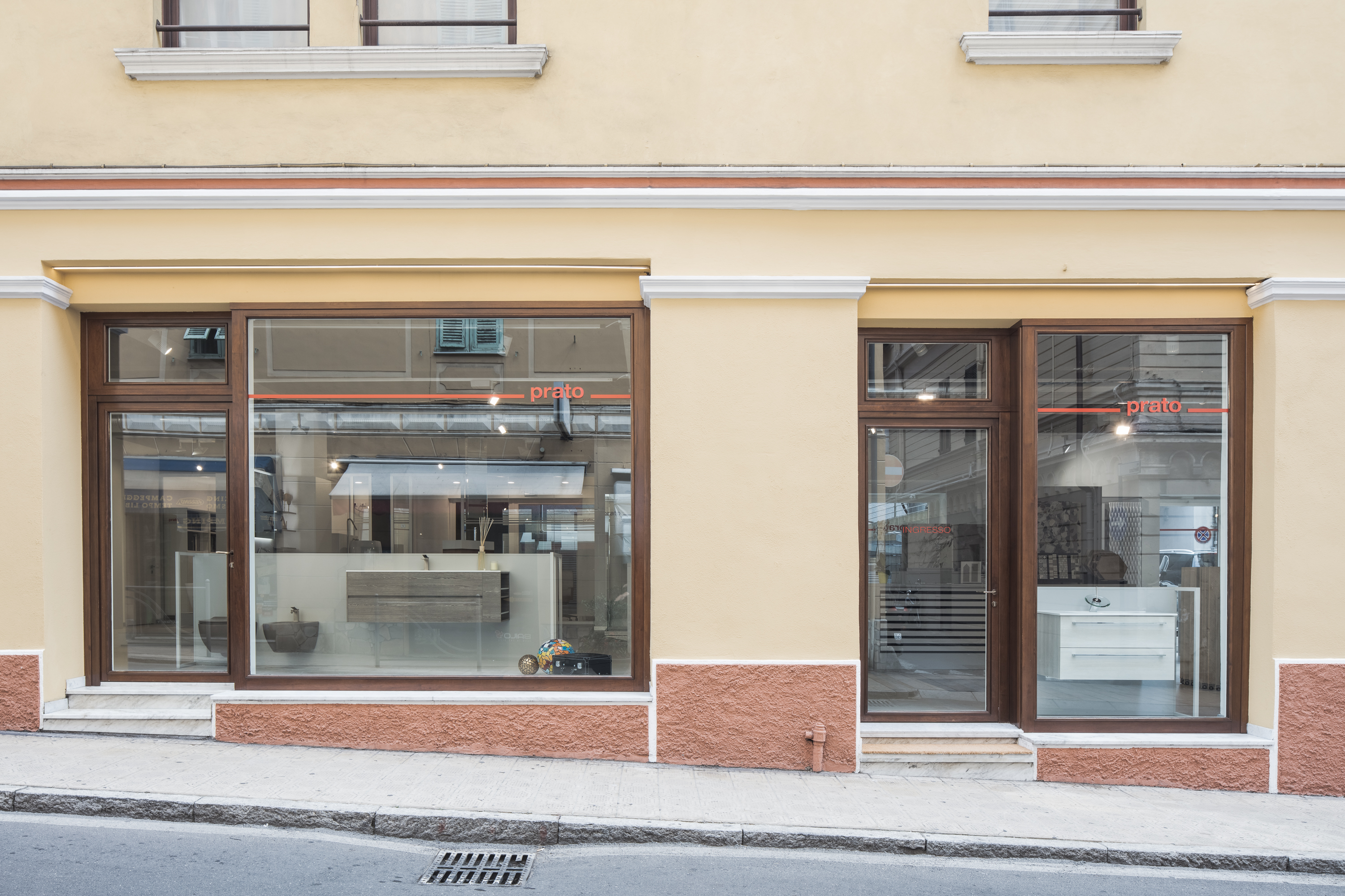 2019 年完成的豪华展厅设计-15