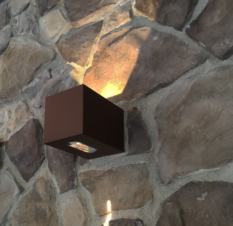 复古与现代的完美结合——意大利 Trattoria Da Giulia 餐厅设计-5