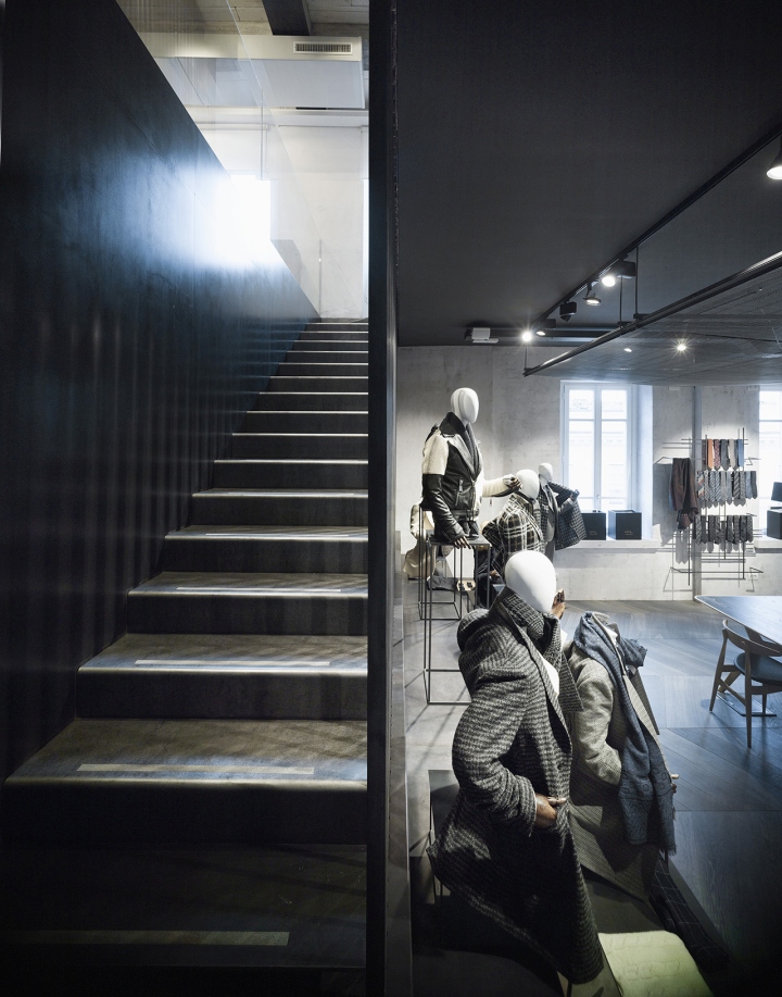 米兰Lardini男装服装概念专卖店空间创意设计-2