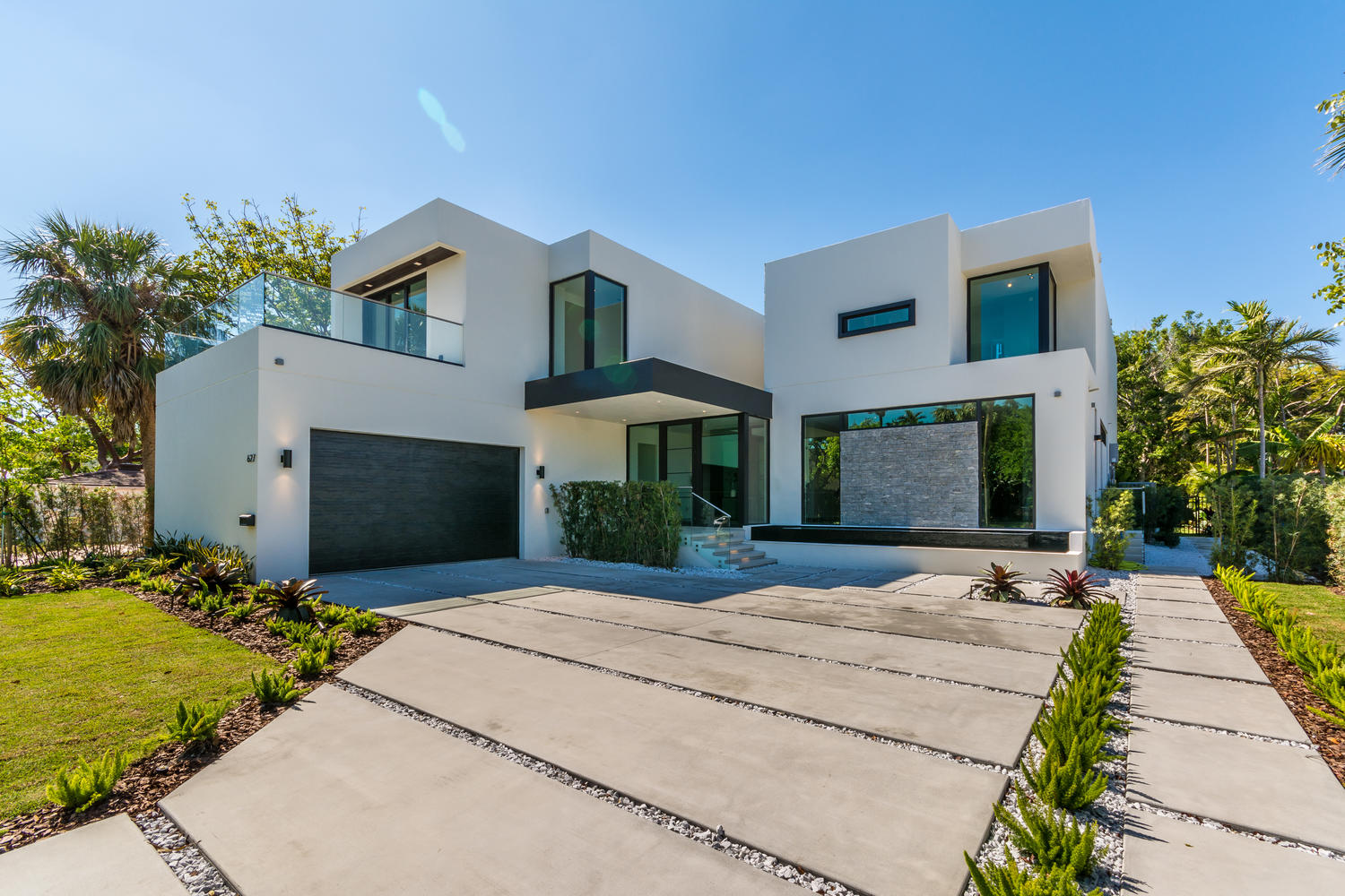 梦幻般的水景住宅设计-0