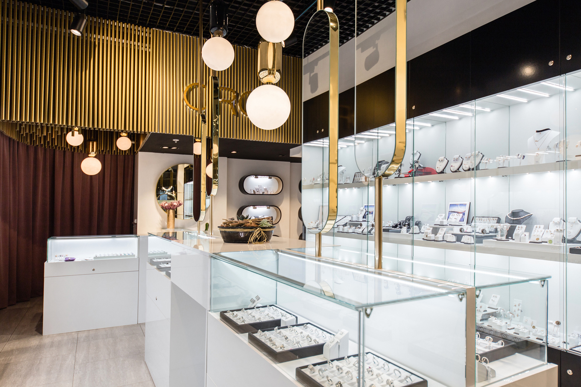 2017 年完成的 ORO 珠宝店室内设计-0