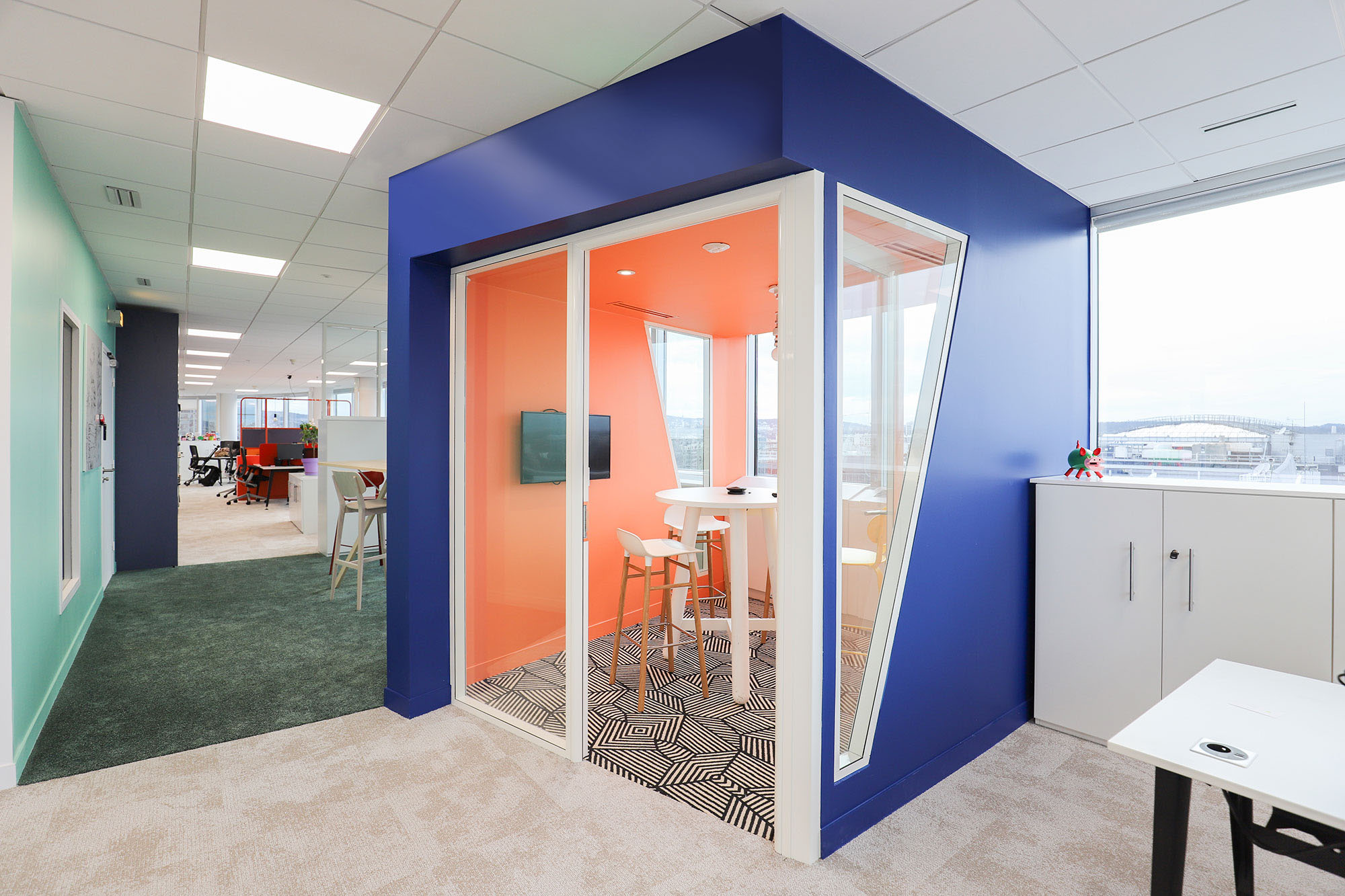 TF1 集团总部，现代简约设计典范-2