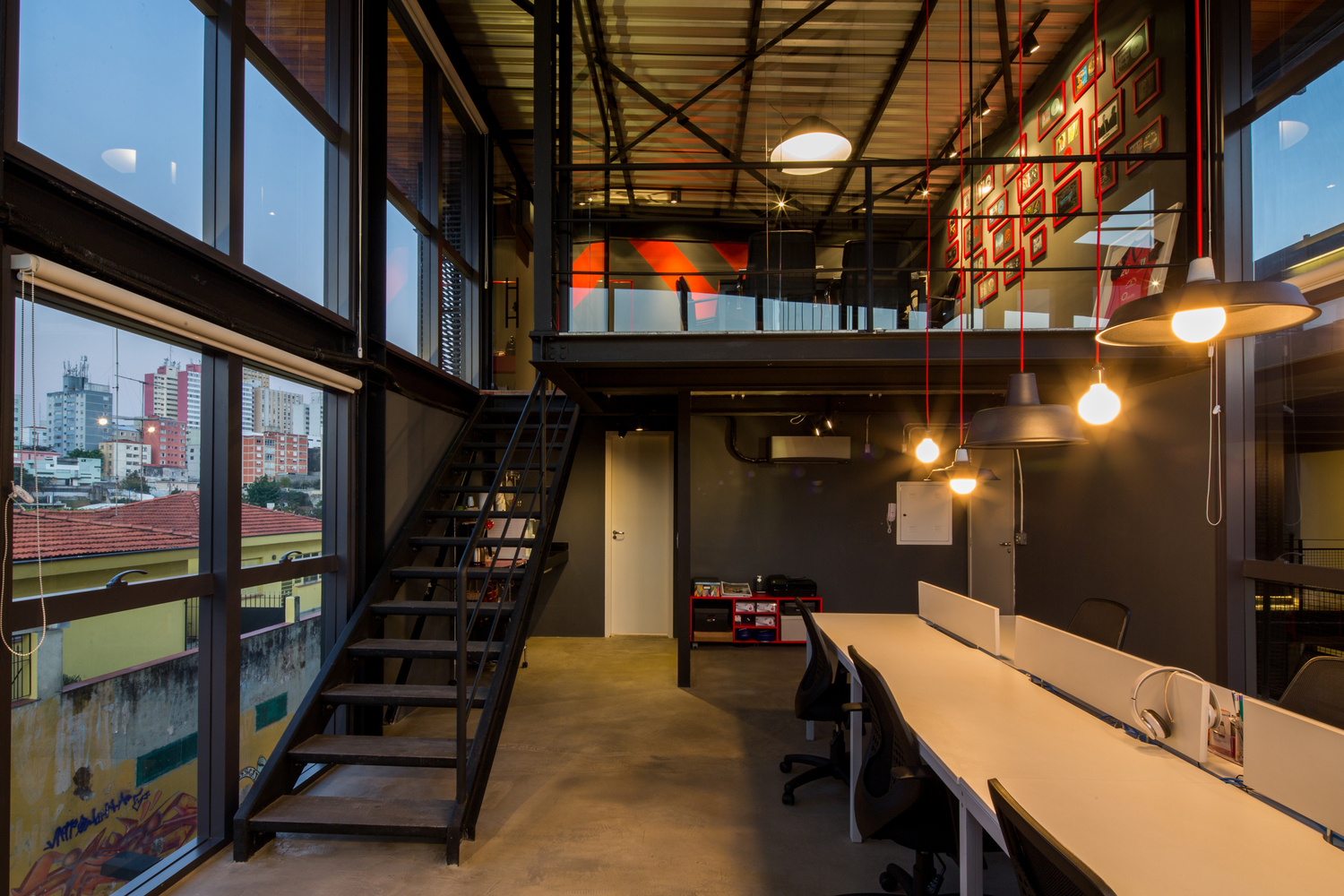 巴西圣保罗 Live Biz 工作室翻新设计-27