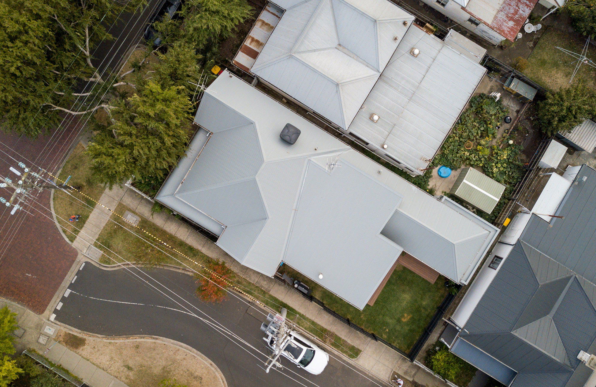 Melbourne 市郊的折纸风格住宅改造-3
