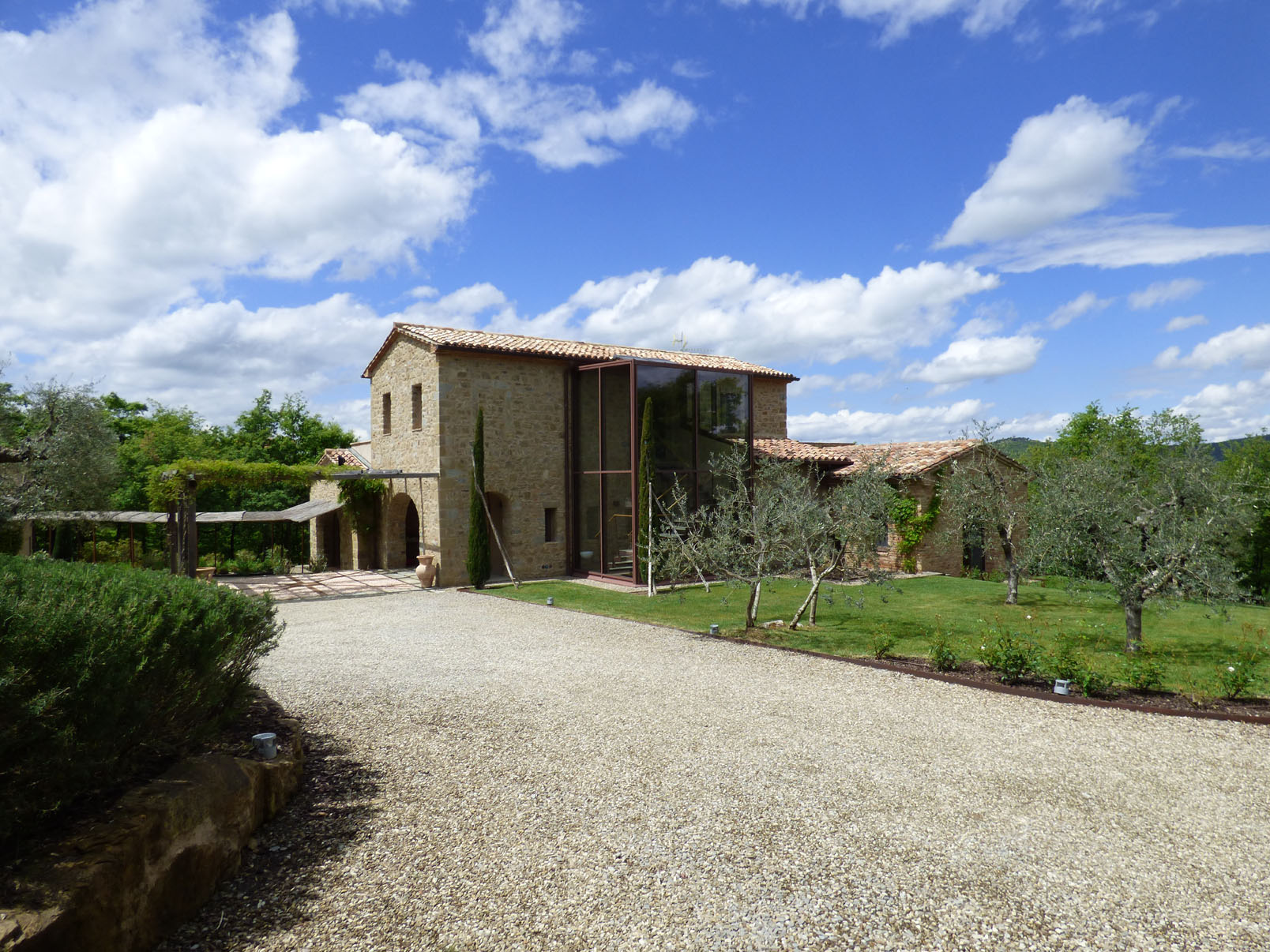 意大利乡村三层楼房改建-6