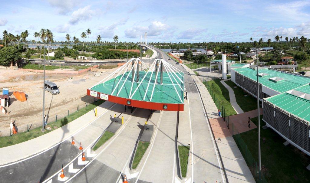 Recife 市 Jaboatão River 桥梁与自行车道设计-5