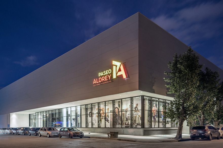 融合历史与现代的阿根廷马尔·德·普拉塔文化购物中心-1