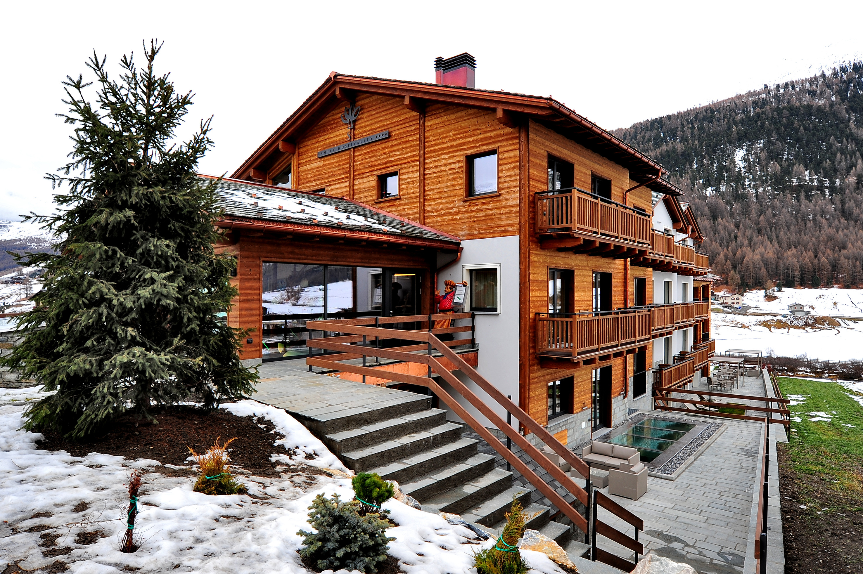 利维尼奥体育酒店-1