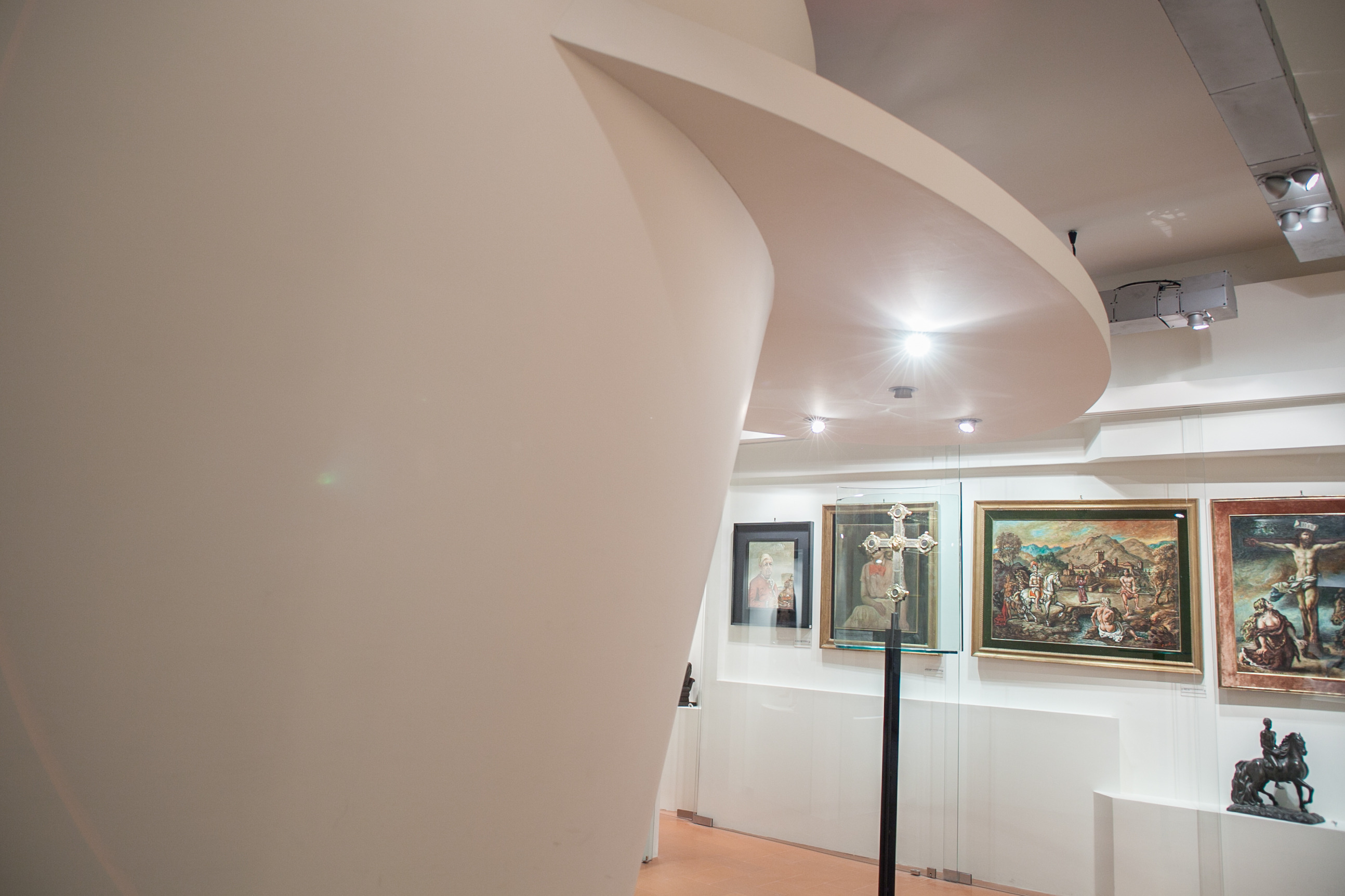 湖中古修道院的重生 · 圣菲利帕 mareri 博物馆-29