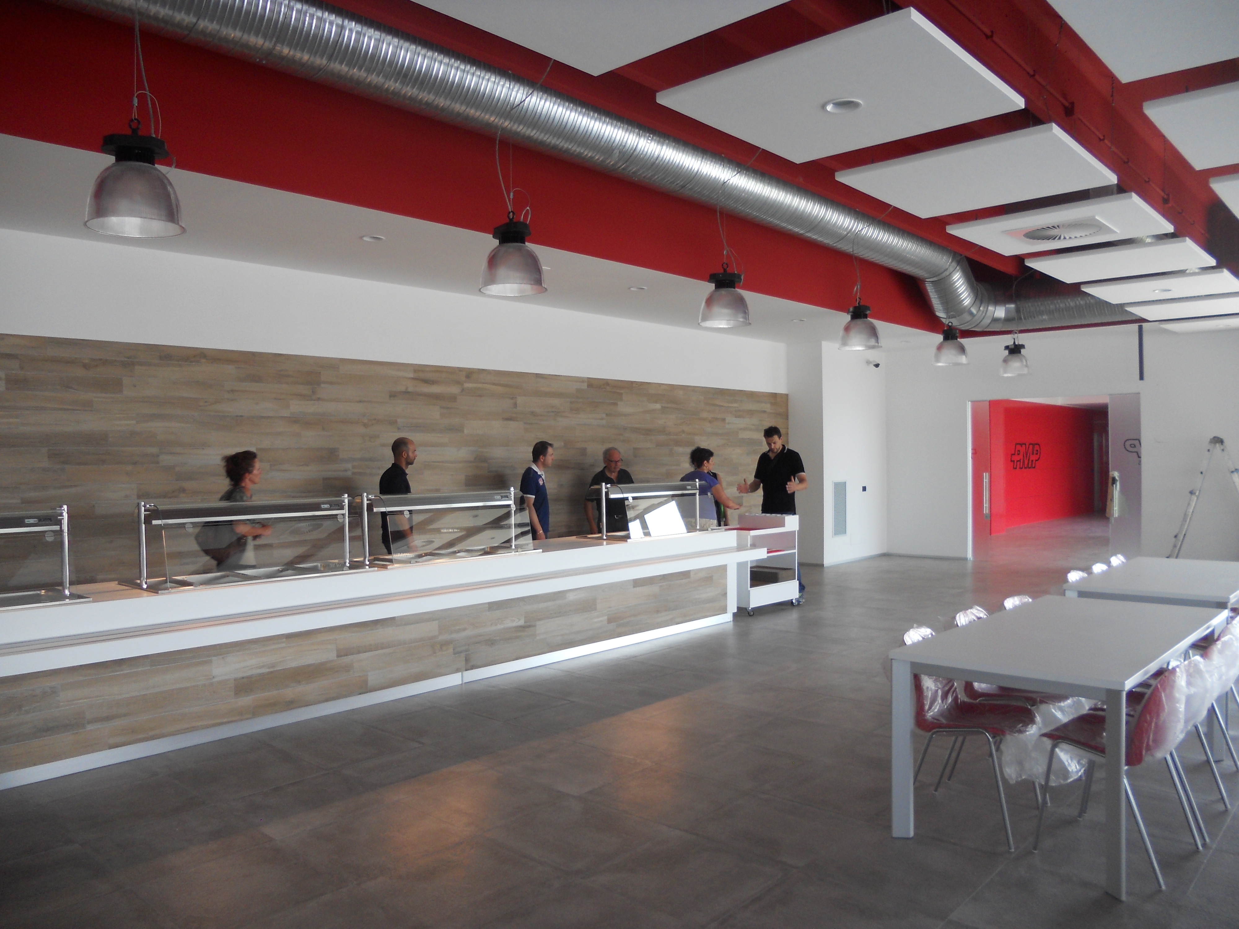 2015 年 PMP Industries 企业总部餐厅室内设计-9