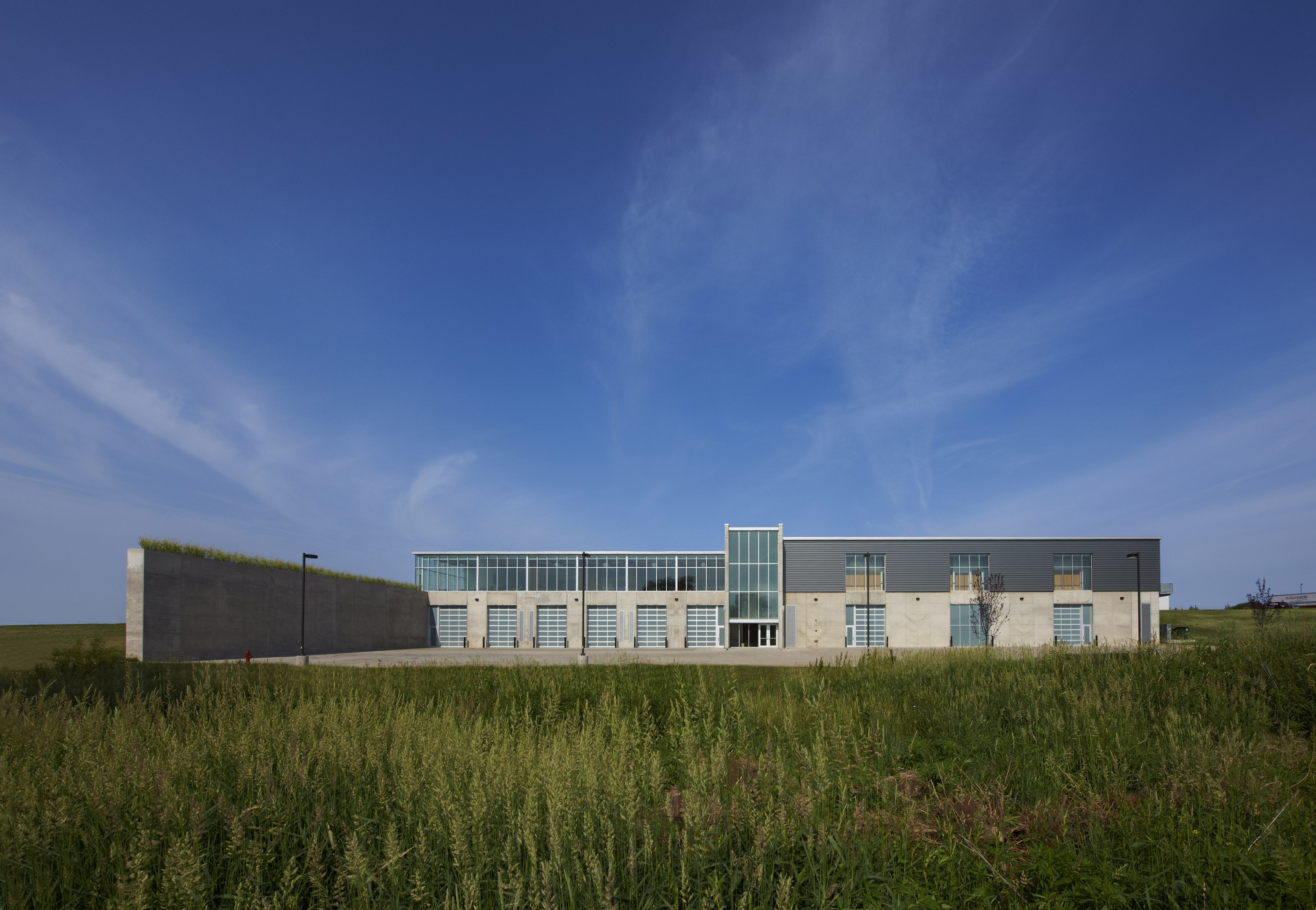 工业技术大楼-1