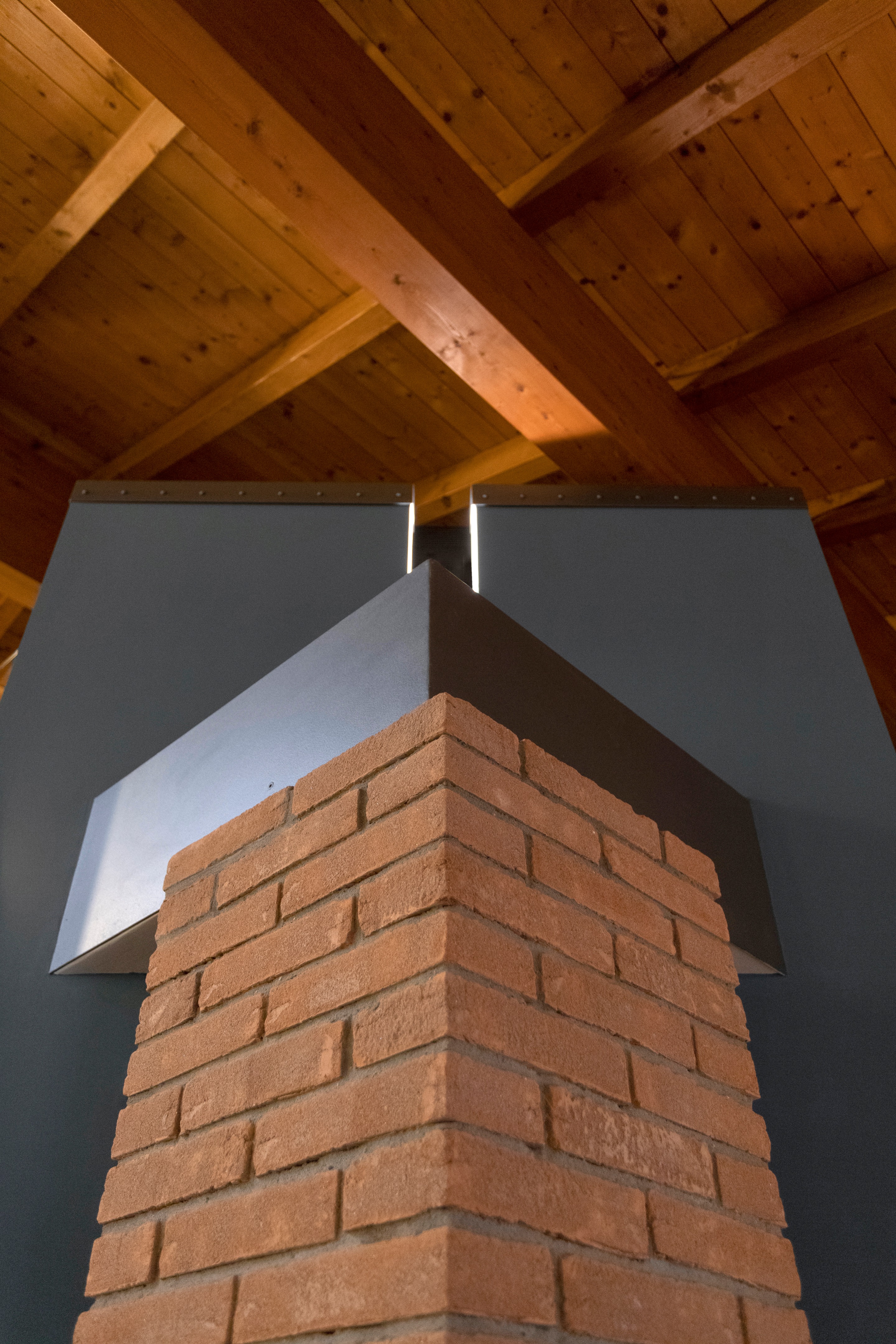 2018 年完成的意大利乡村别墅改造-0