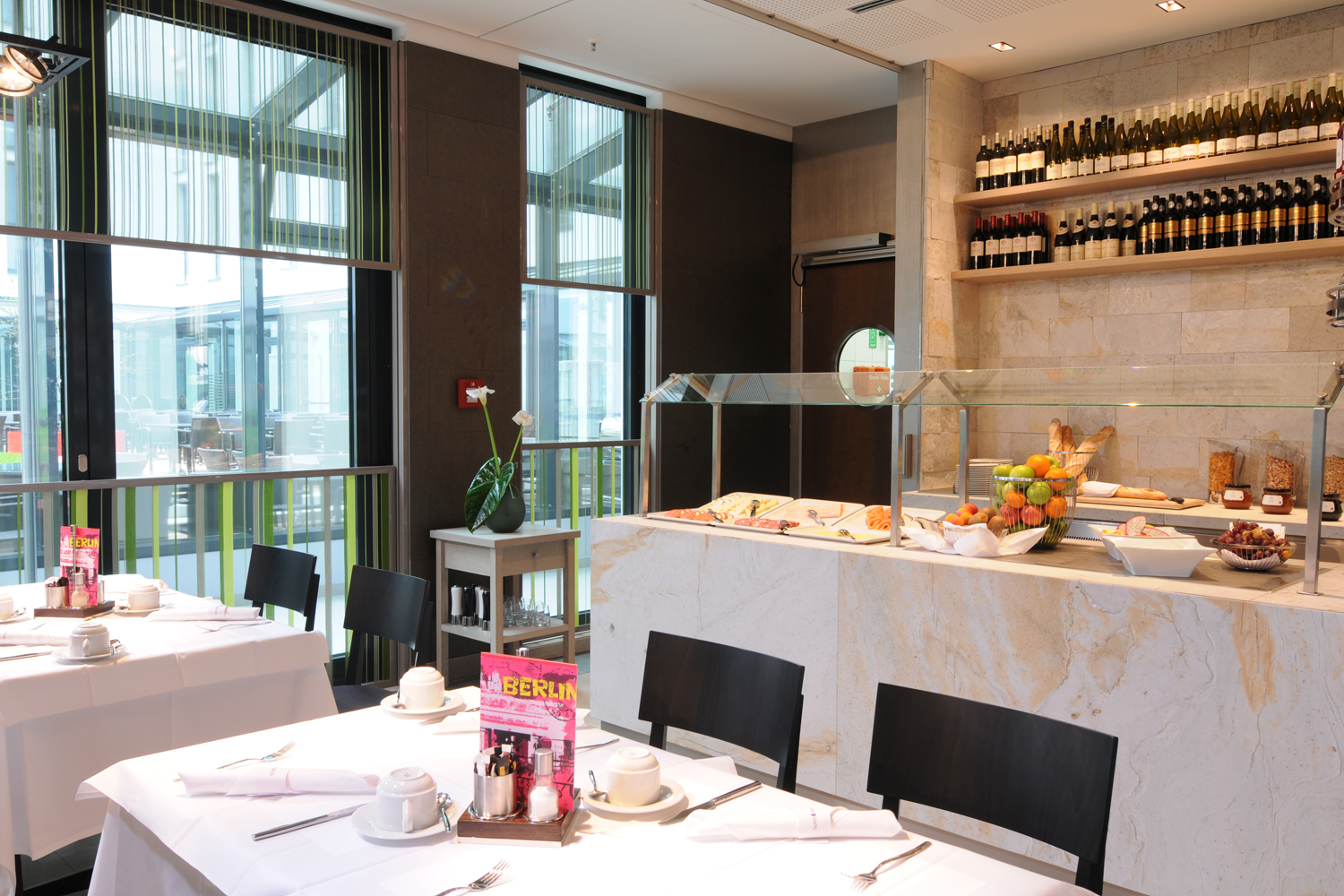 Hotel Indigo Centre Alexanderplatz-16