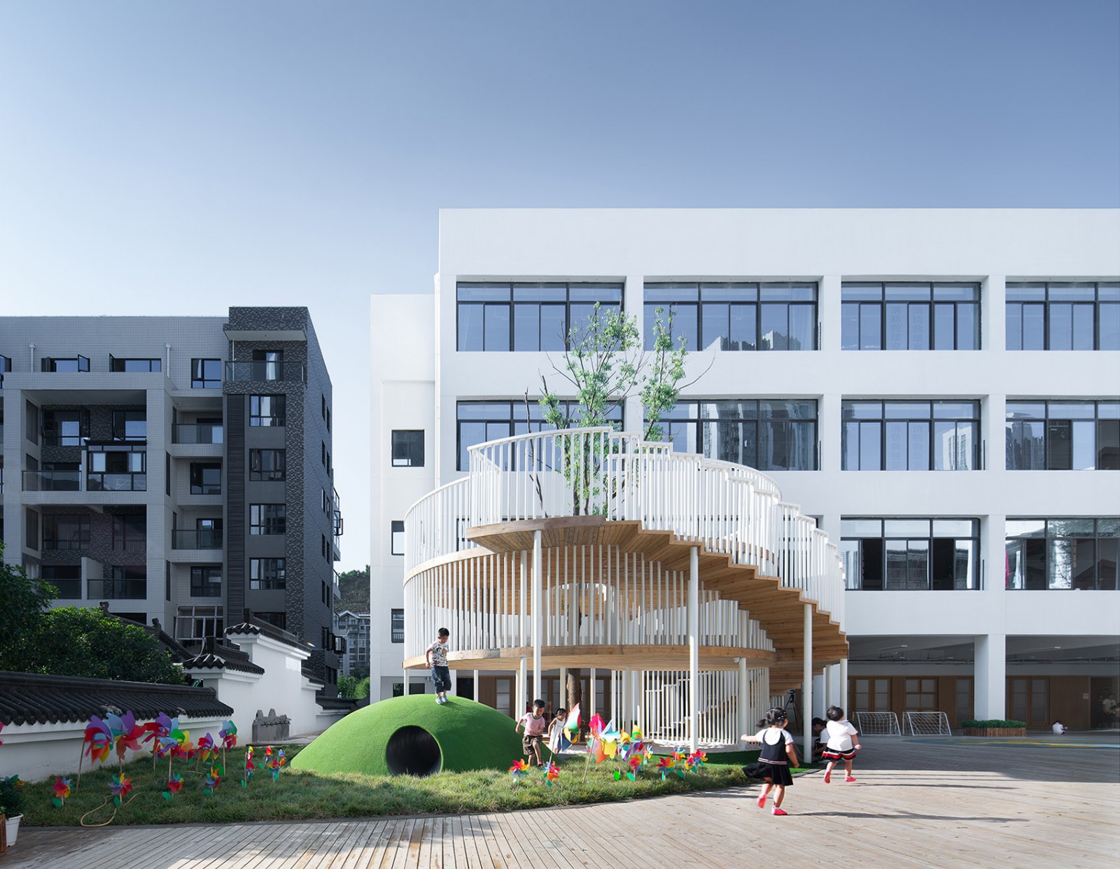 湖北十堰 A+自然幼儿园——自然、简约、童趣的空间设计-9