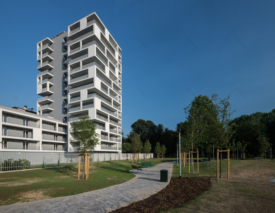 新旧交融的米兰住宅地标——Porto Corsini 2-6