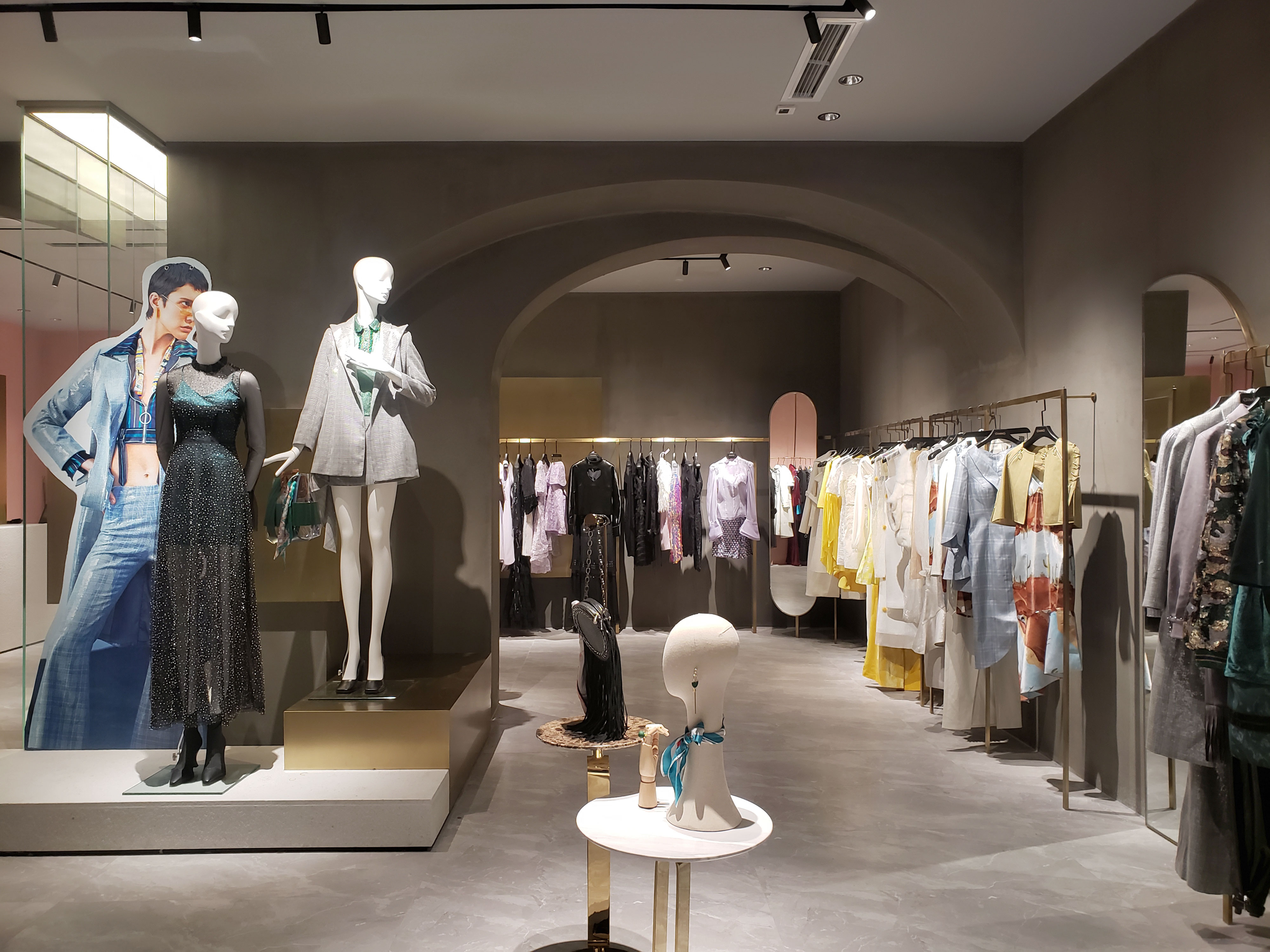 2018 成都 Mixc 银泰百货星光熠熠的室内设计-5