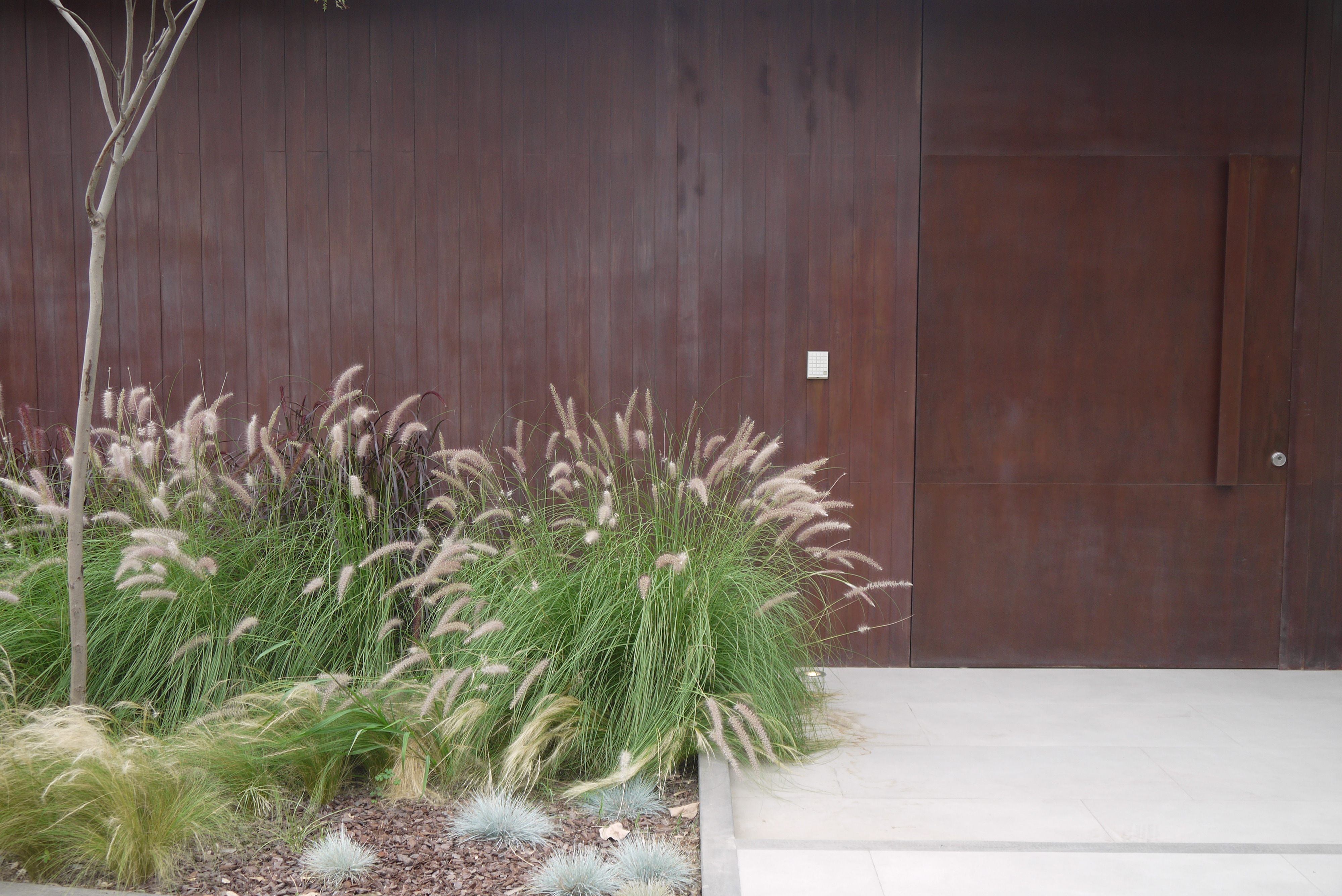 绿意盎然的山间别墅-16