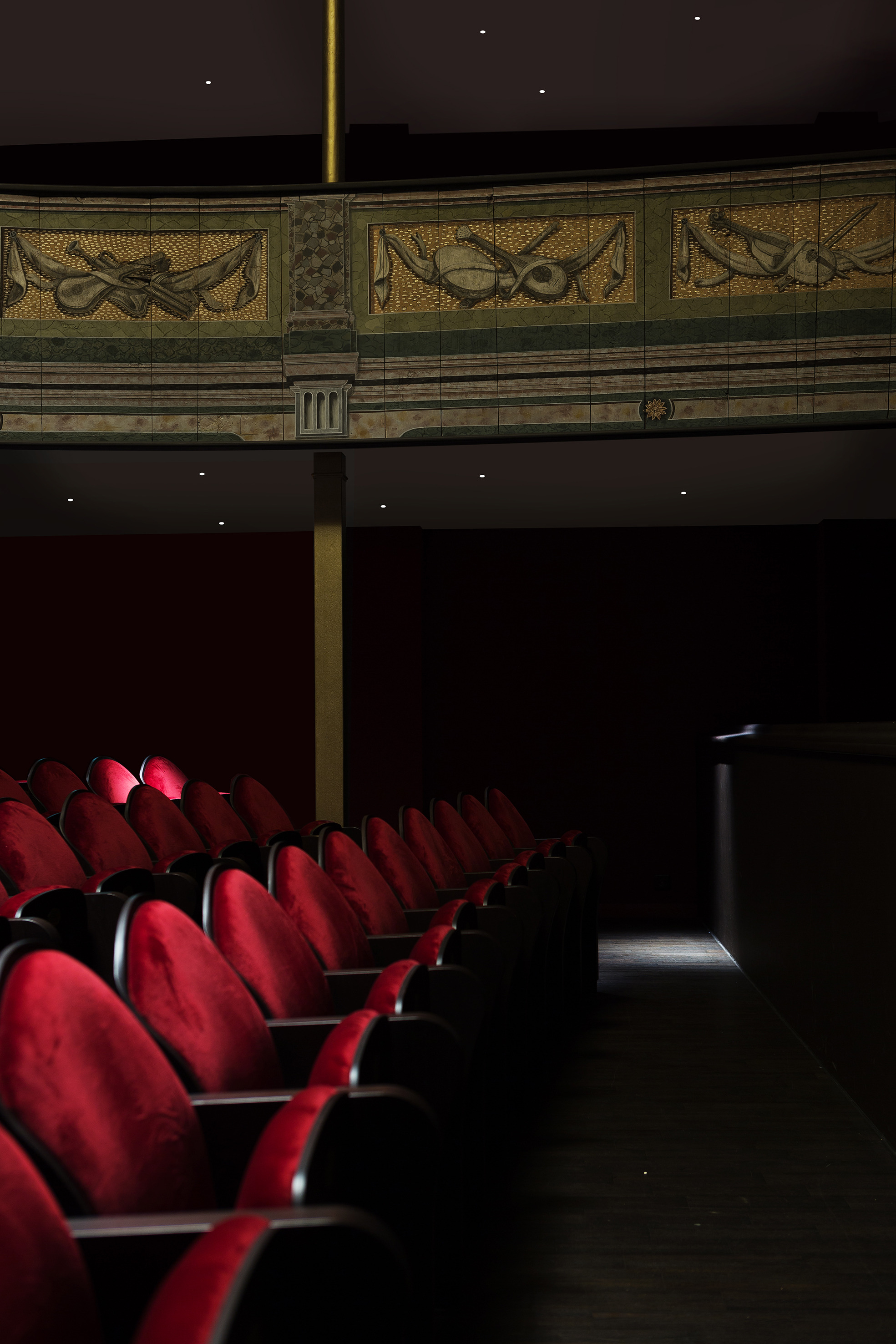 苏黎世城市剧院-4