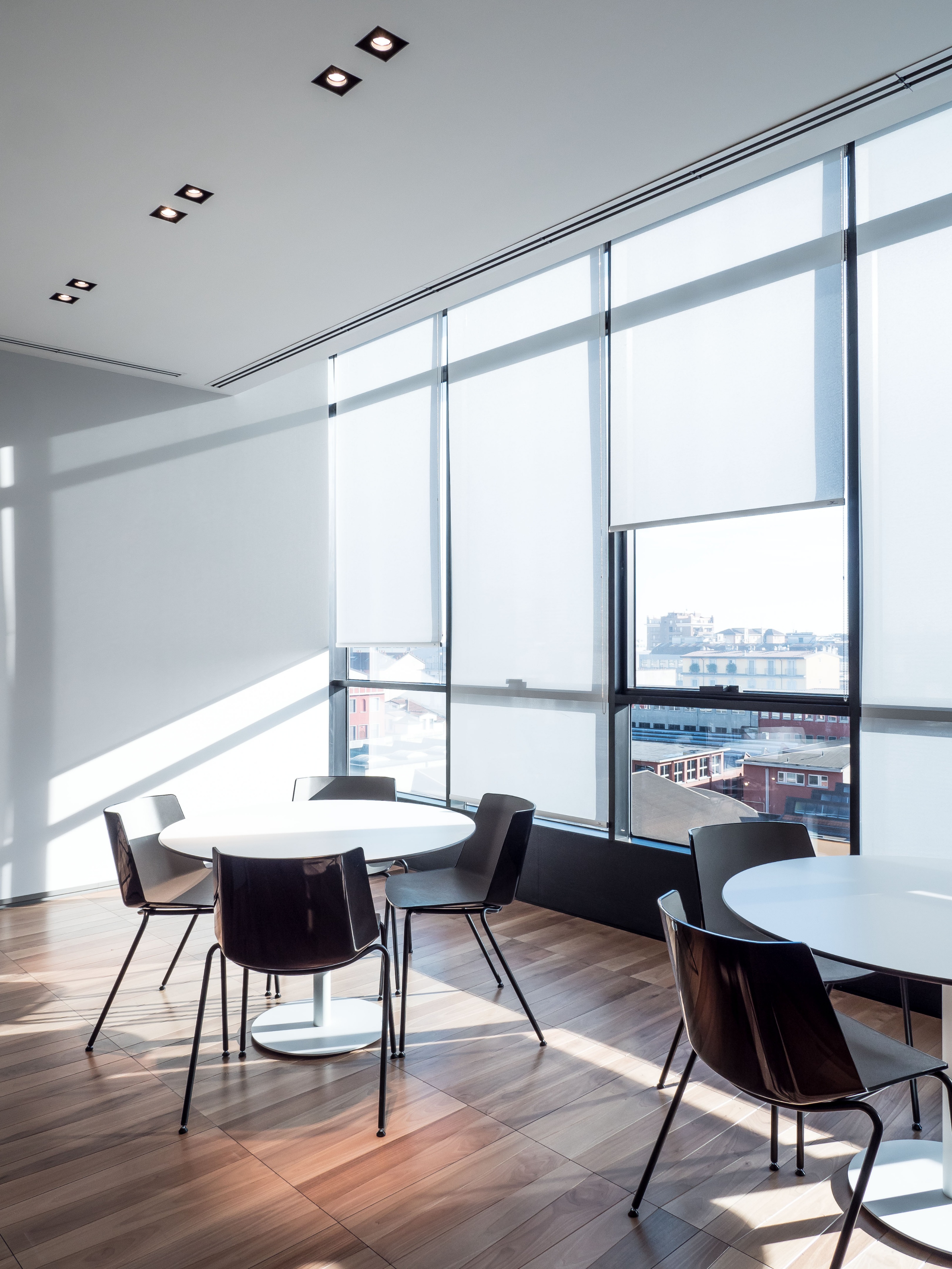 米兰 Amplifon 总部办公空间创新设计-12