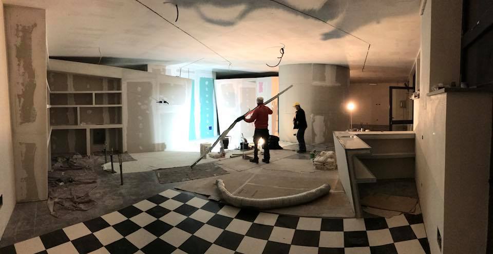 "iragazzidioggi"展示空间 | 现代简约风格的魅力展示-1