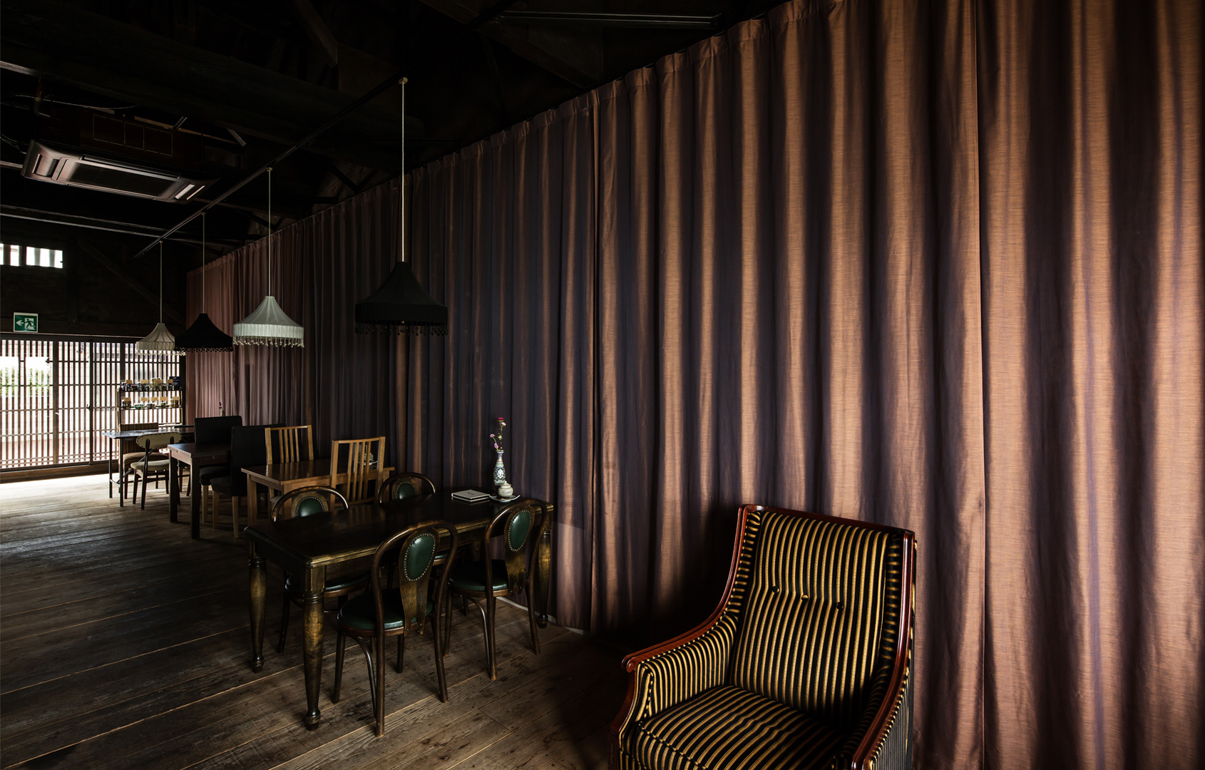 奈良世界遗产中的卡夫卡咖啡厅-9