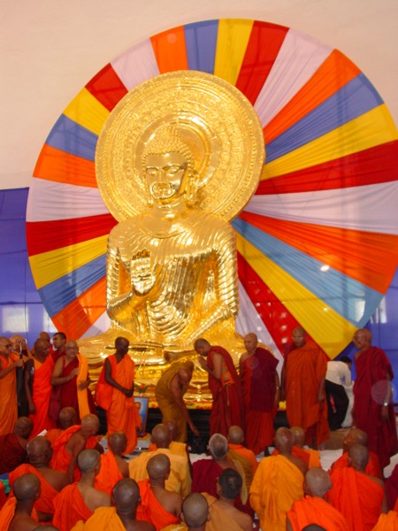 大佛铜像与 FRP 壁画，佛教艺术的新境界-27