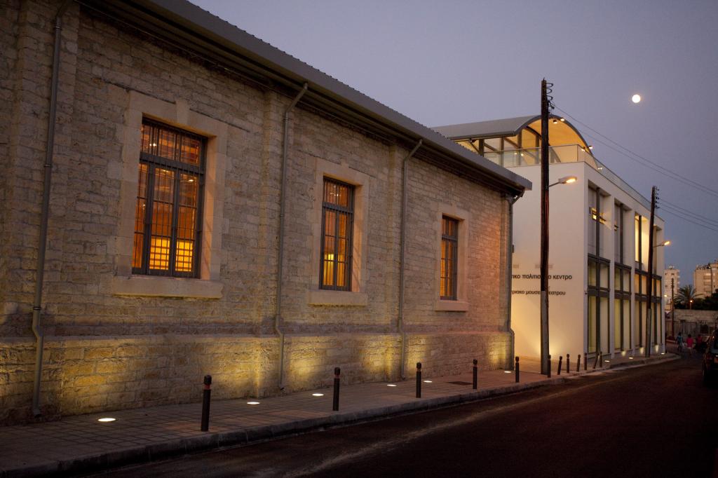 科技大学的艺术中心-7