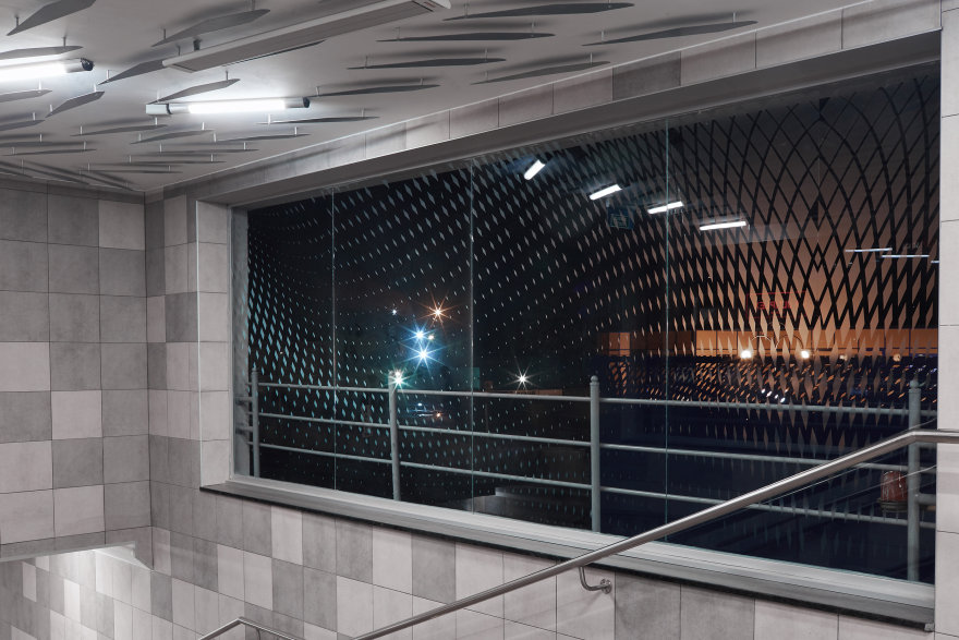 2017 年完成的基辅地铁站“利沃贝雷日娜”内部翻新设计-6