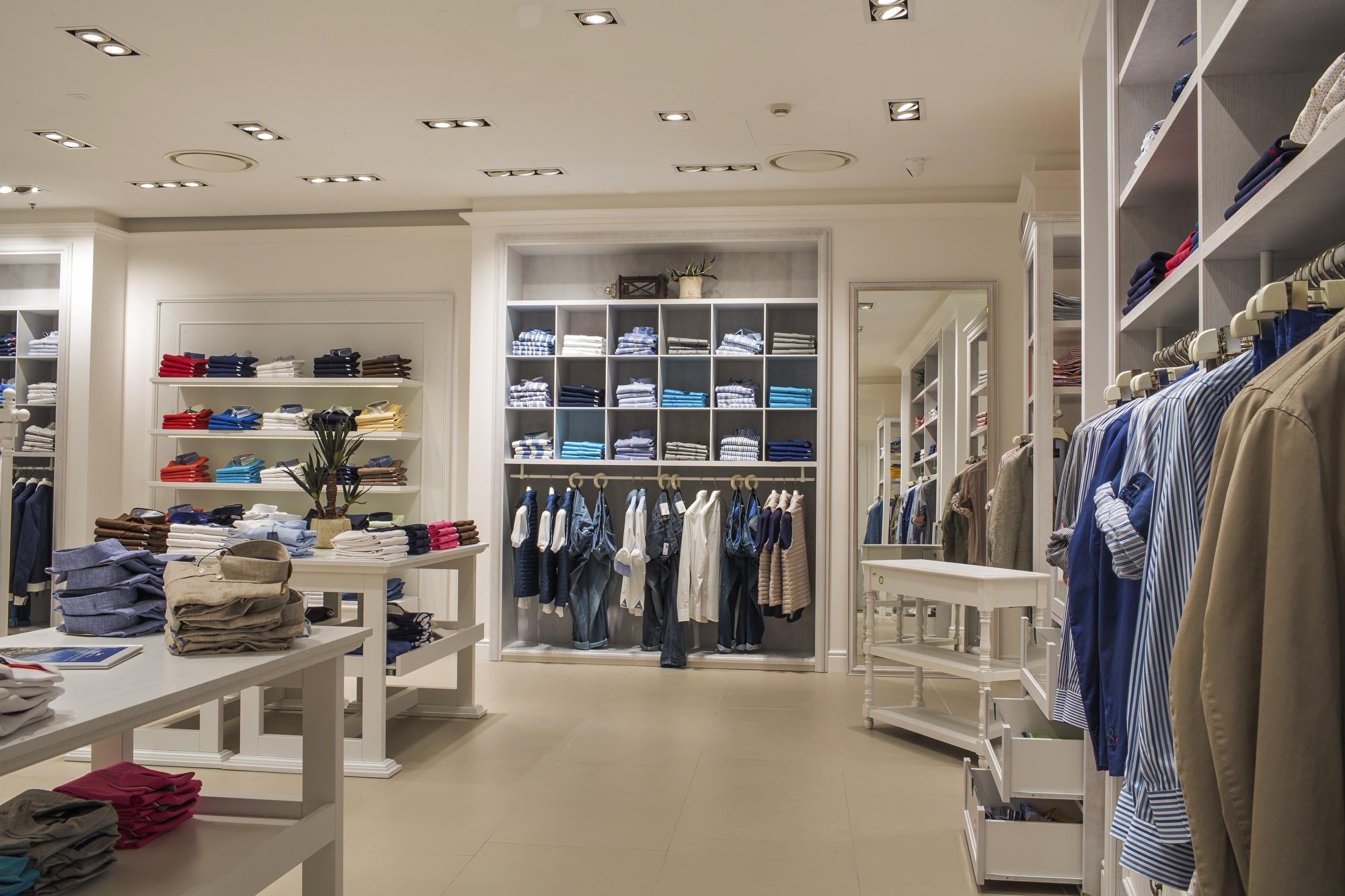 简约优雅的 Harmont & Blaine 展厅设计-4