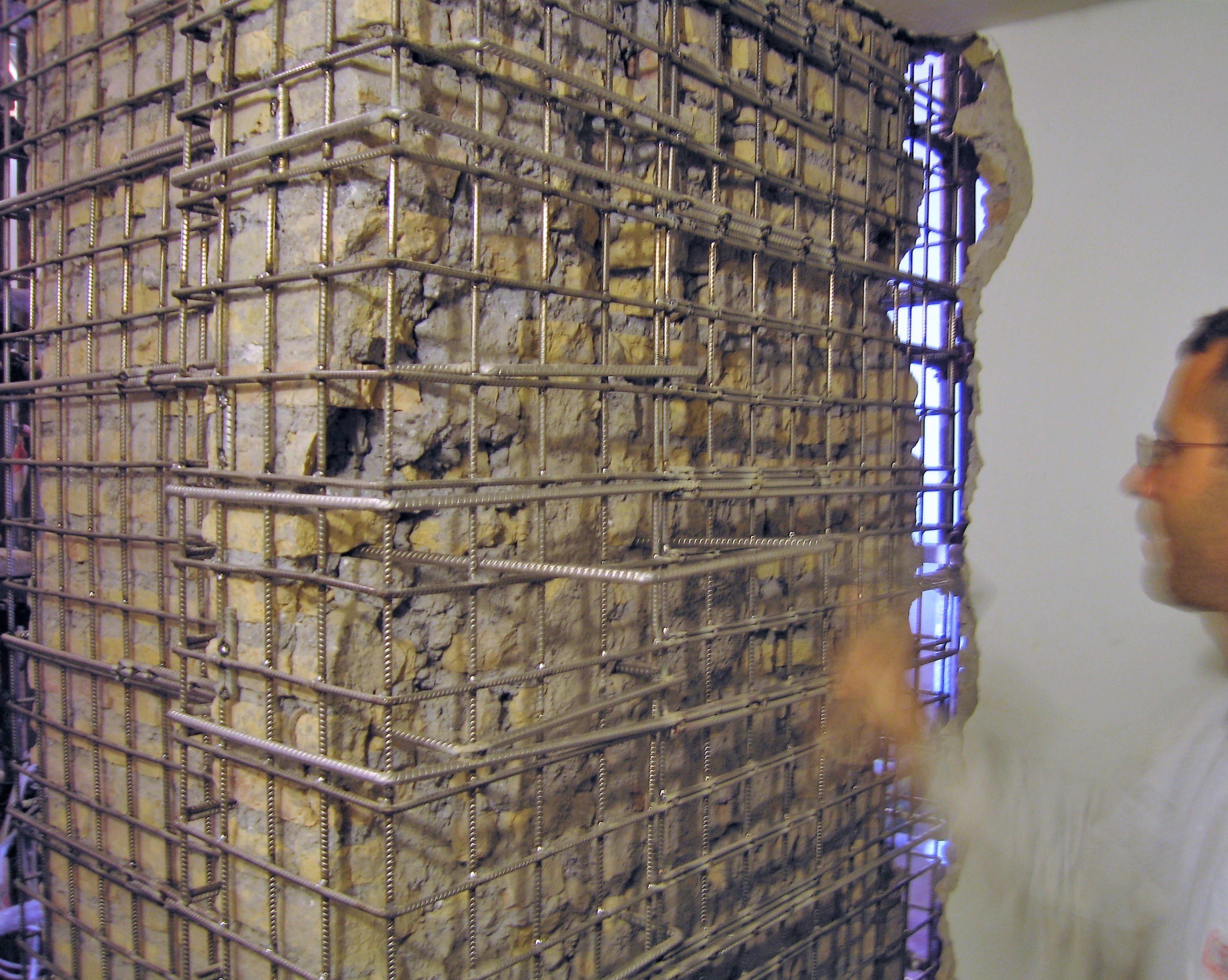 2007 年罗马历史建筑结构加固修复案例-138